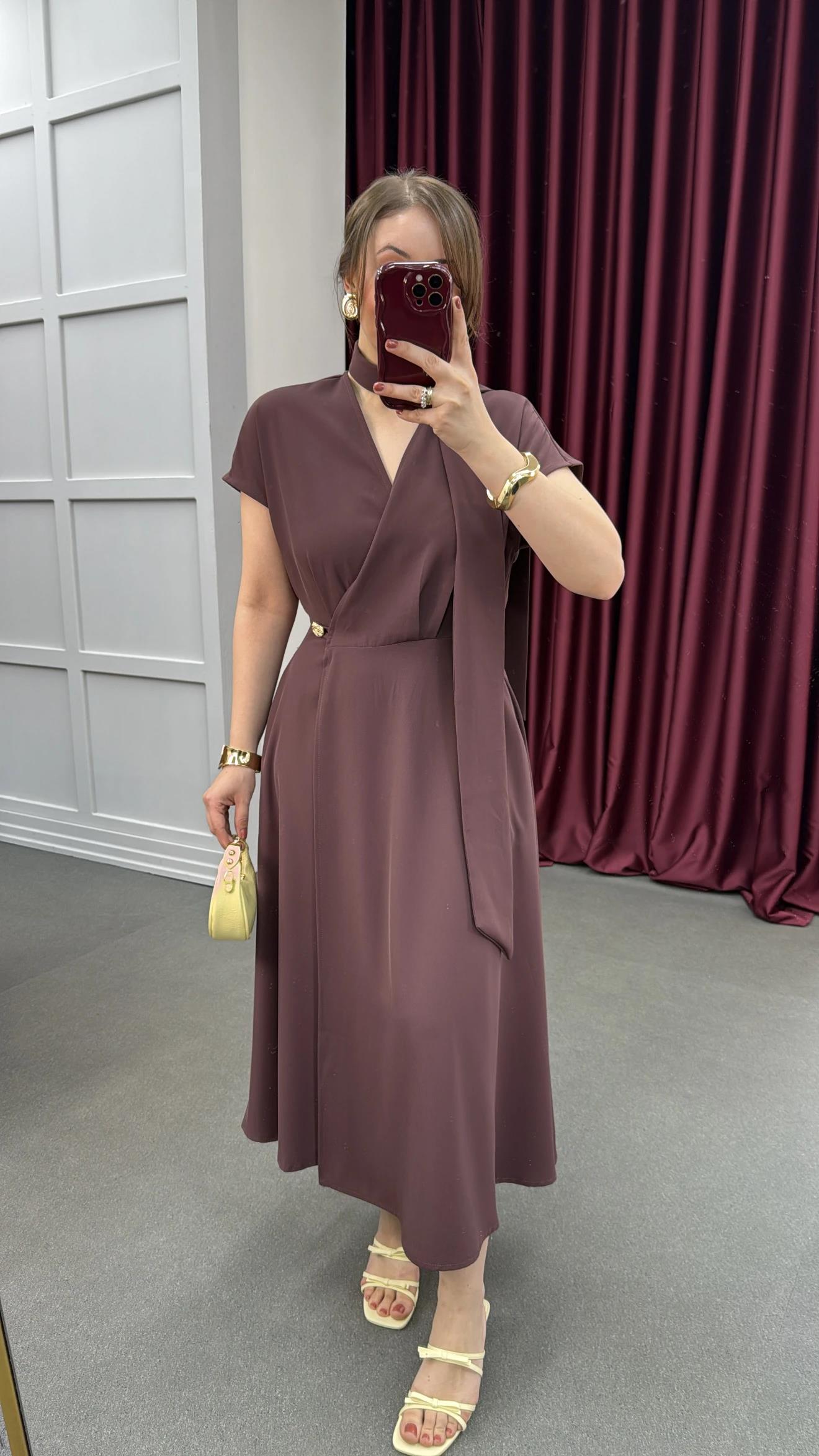 Vina Kahve Kruvaze Gold Düğmeli Midi Elbise