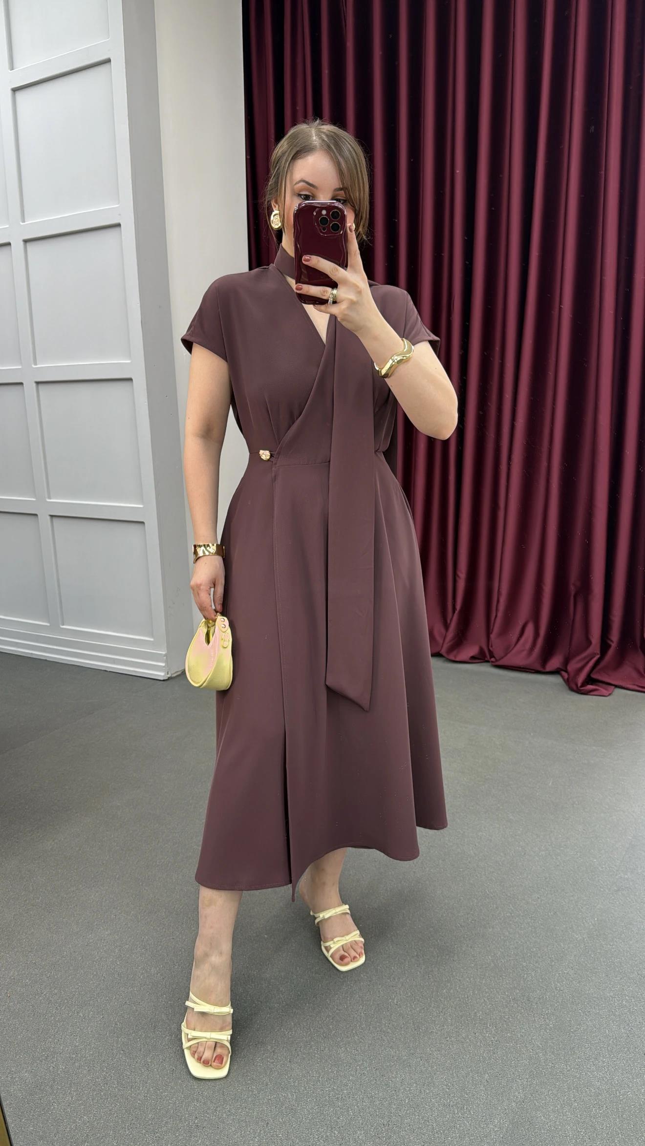 Vina Kahve Kruvaze Gold Düğmeli Midi Elbise