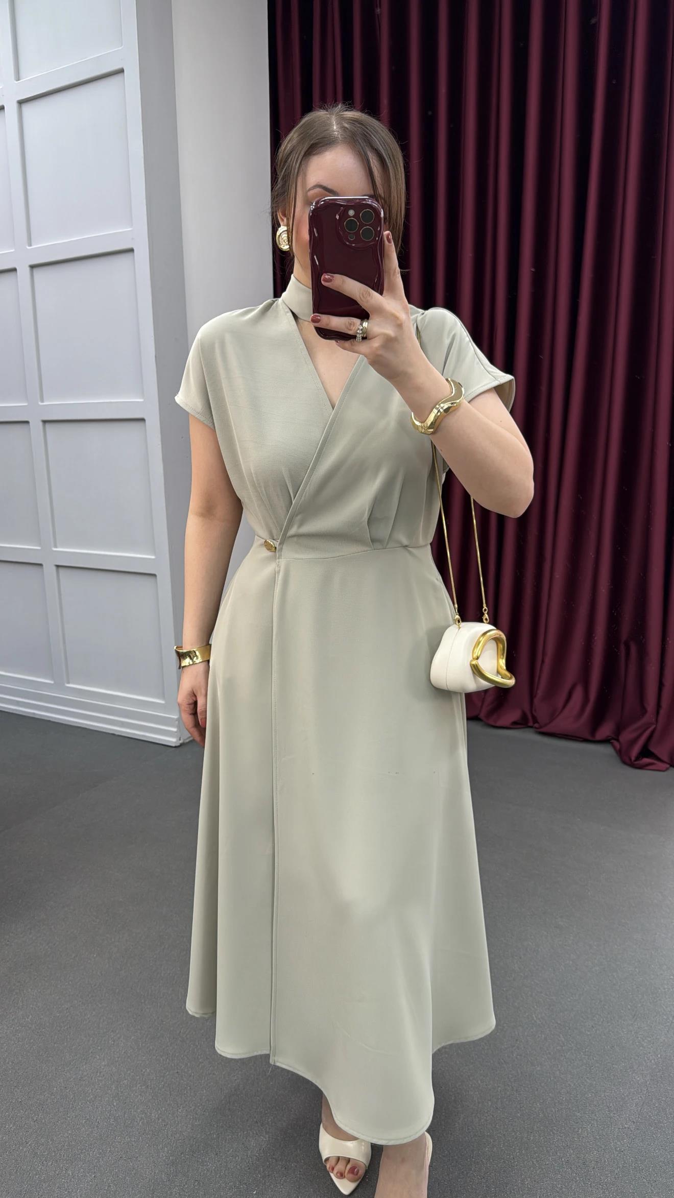 Vina Yeşil Kruvaze Gold Düğmeli Elbise