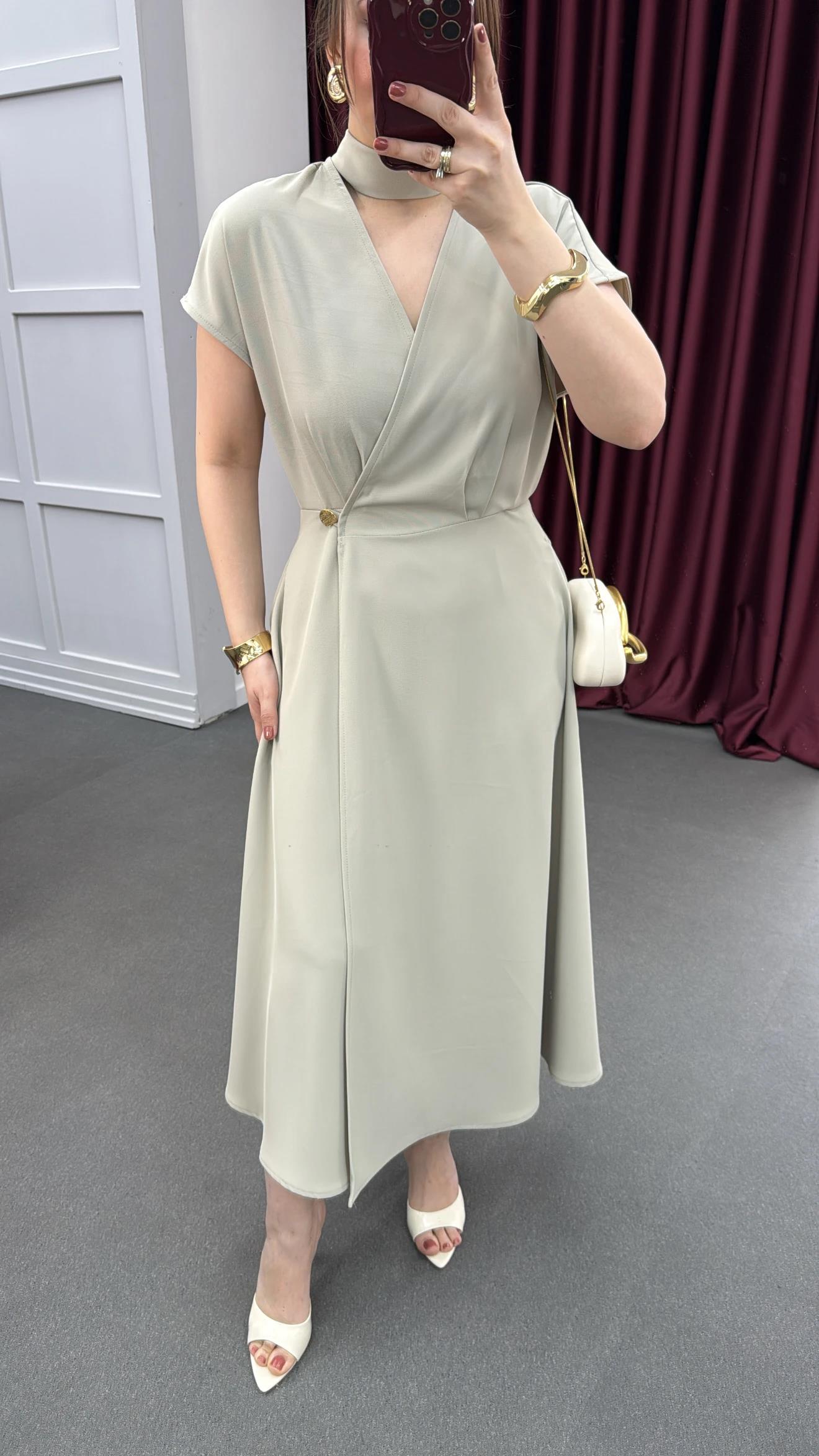 Vina Yeşil Kruvaze Gold Düğmeli Elbise