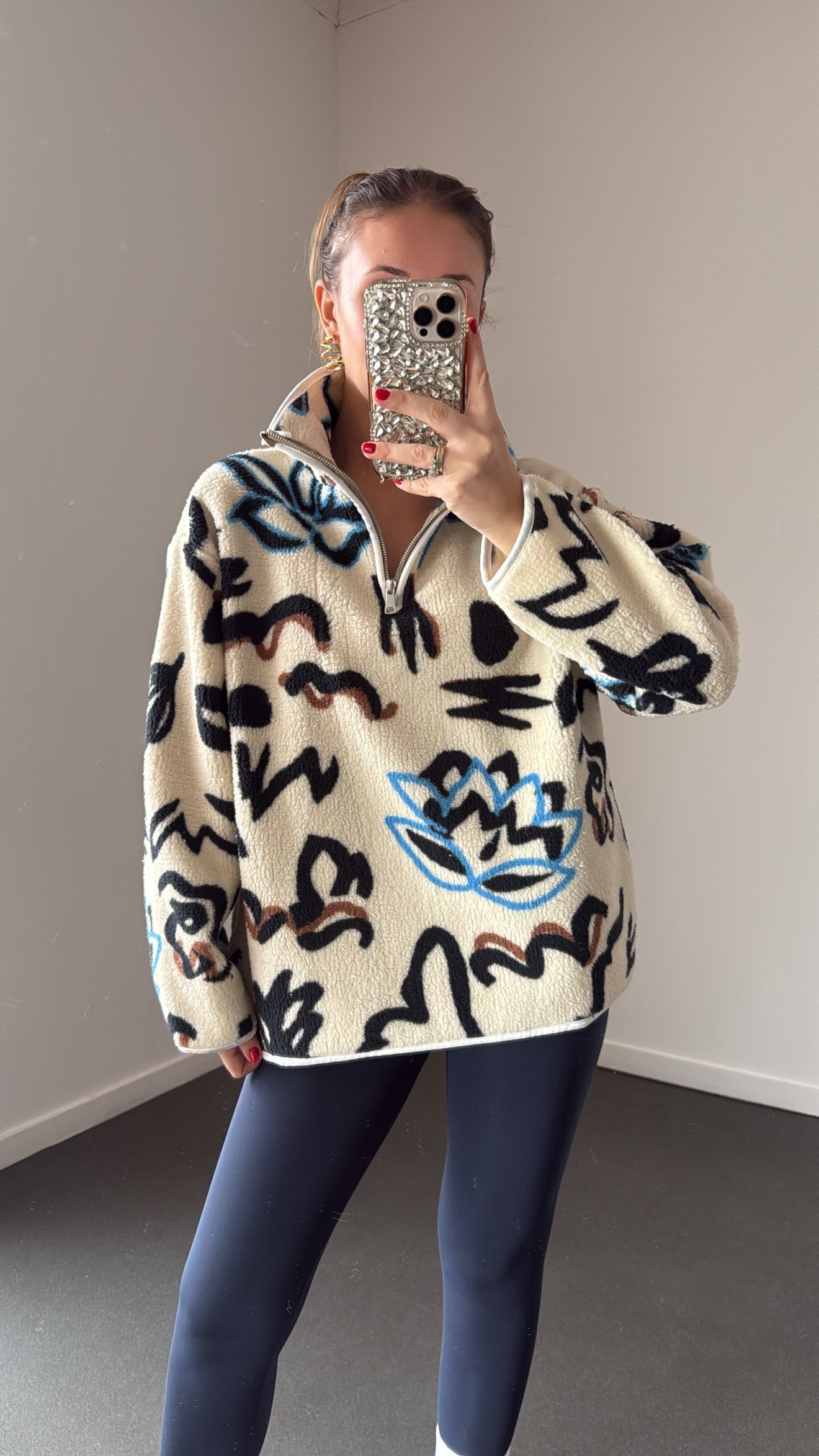 Wildora Krem Mavi Desenli Fermuarlı Sweatshirt