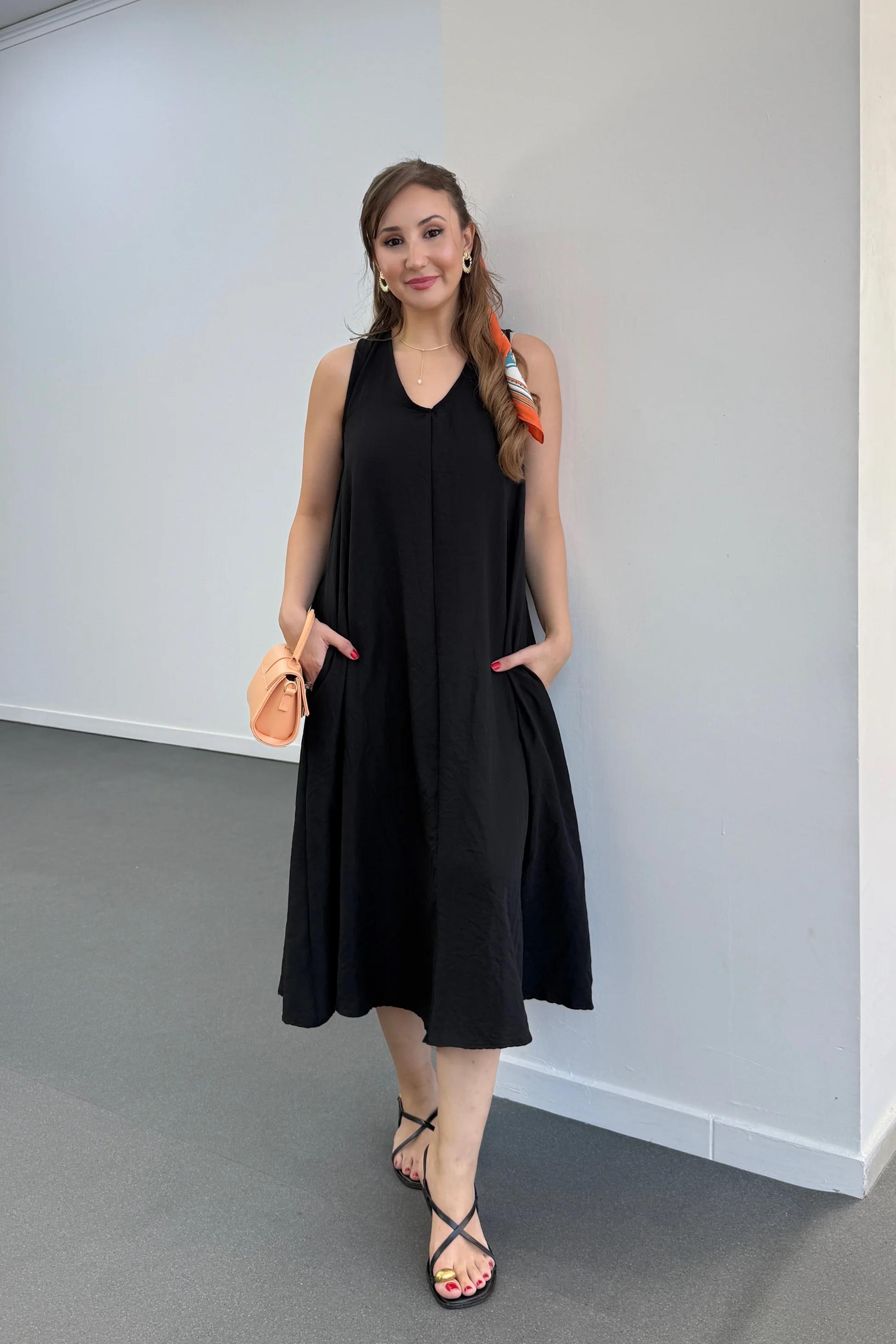 Yegor Siyah Cepli Rahat Midi Elbise