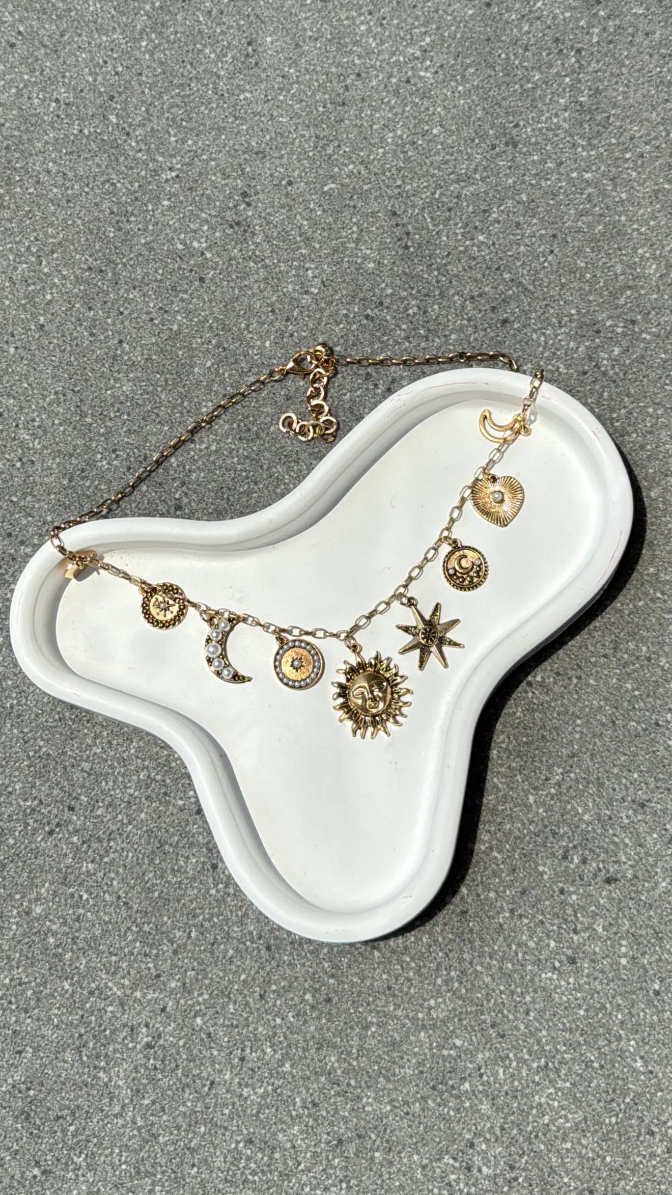 Zahre Gold Güneş Kalp Kolye