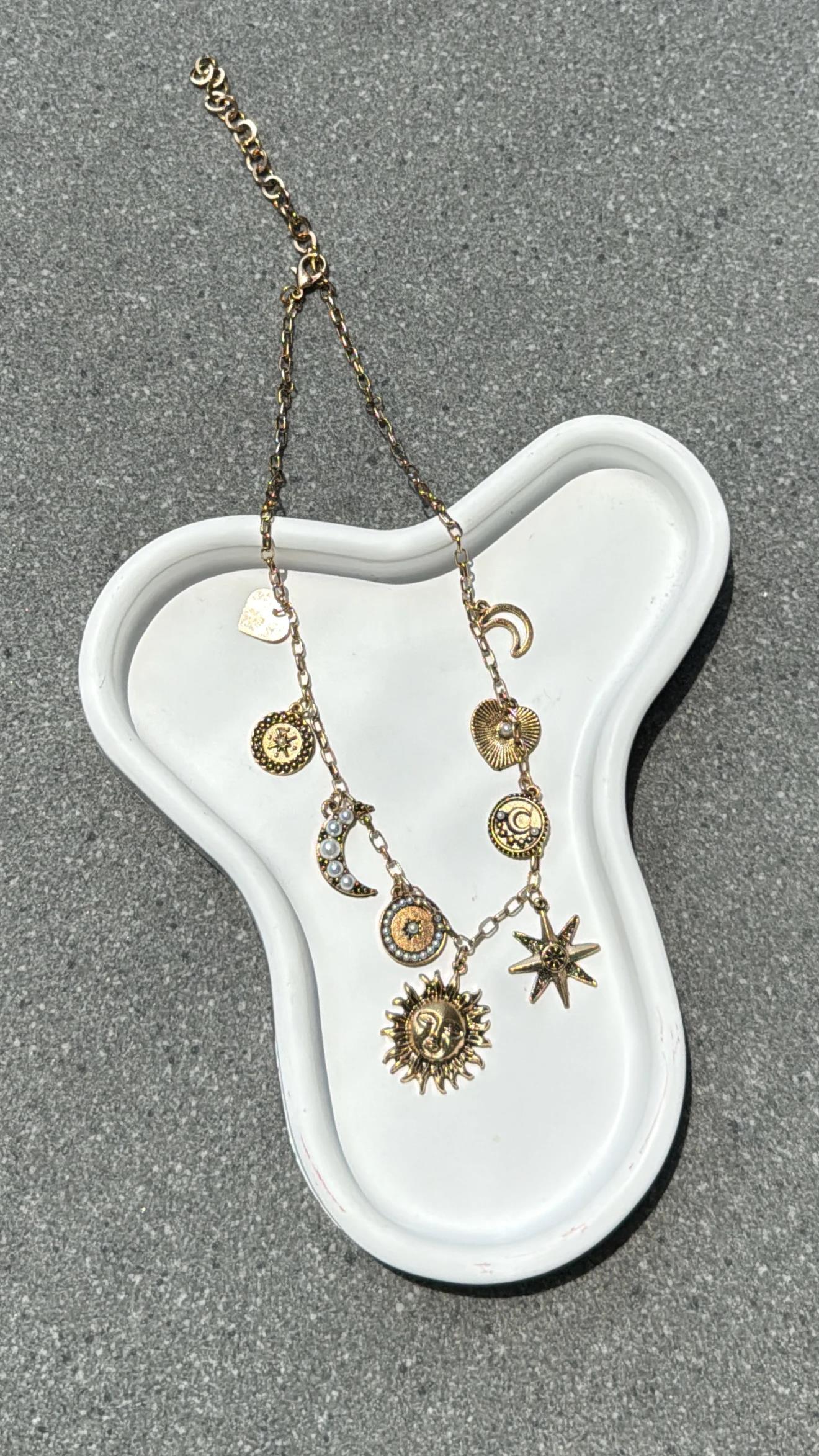 Zahre Gold Güneş Kalp Kolye