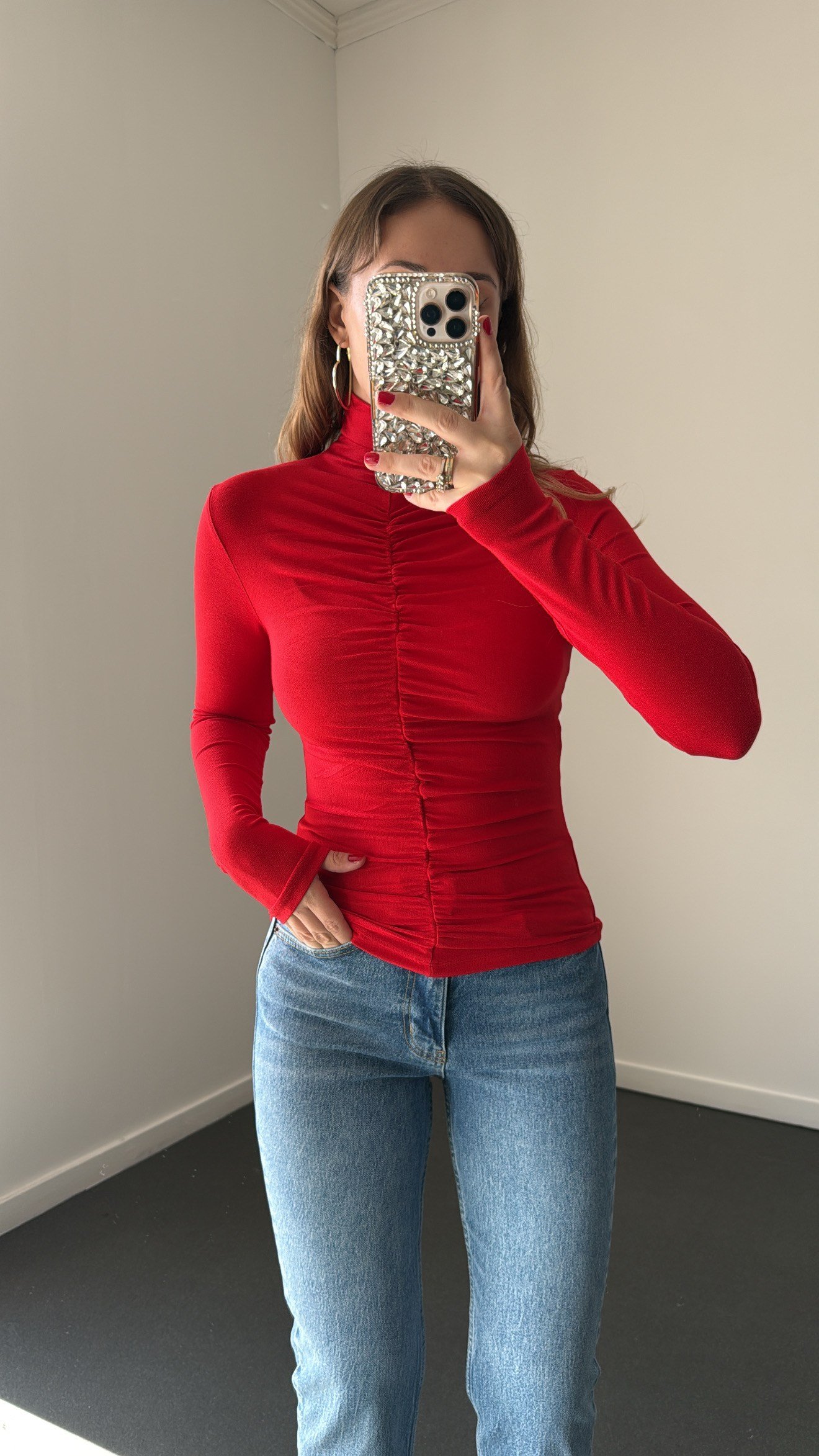 Zevra Kırmızı Büzgülü Balıkçı Body