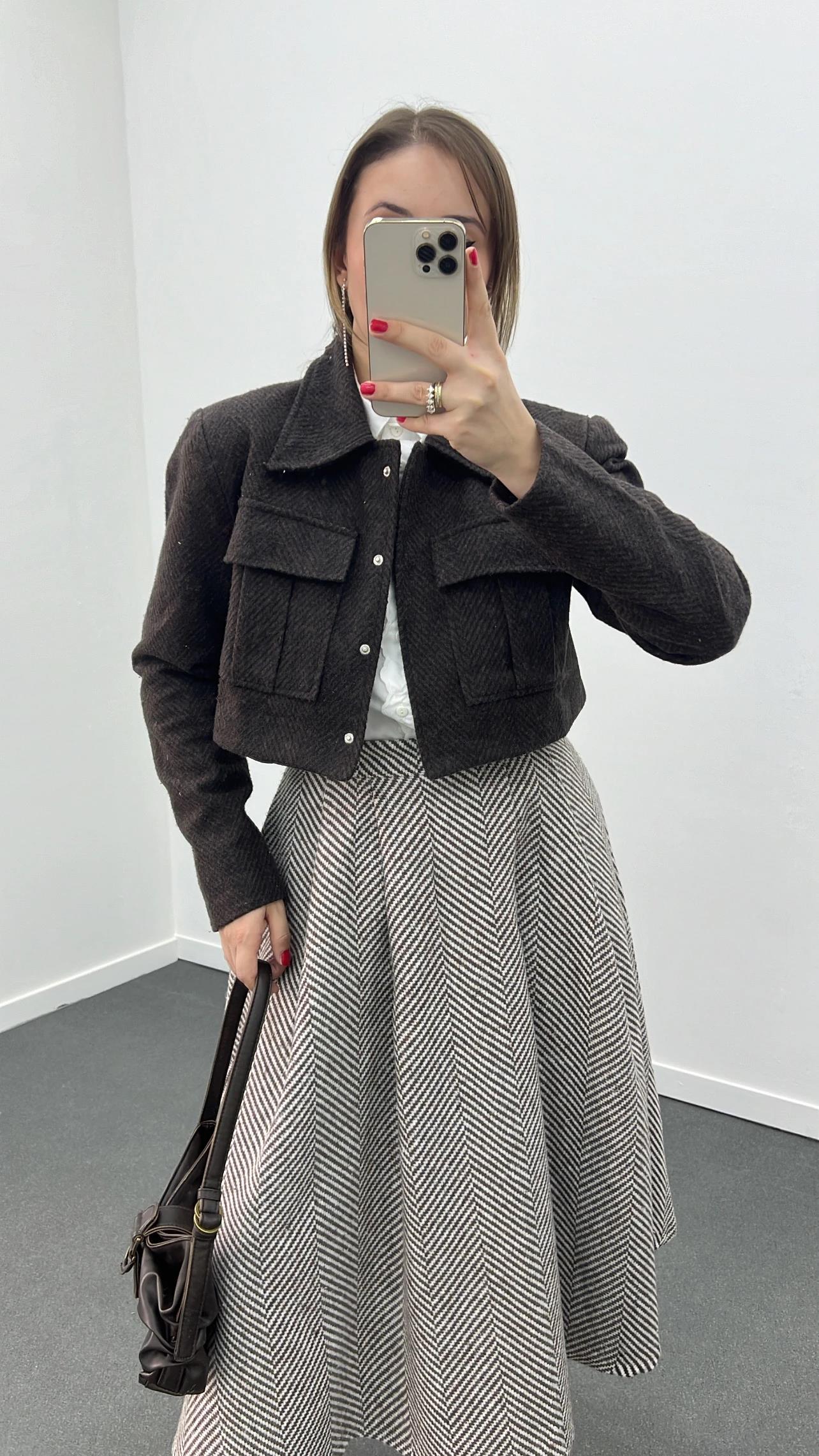 ZR Acı Kahve Çizgili Cep Detaylı Kaşe Ceket