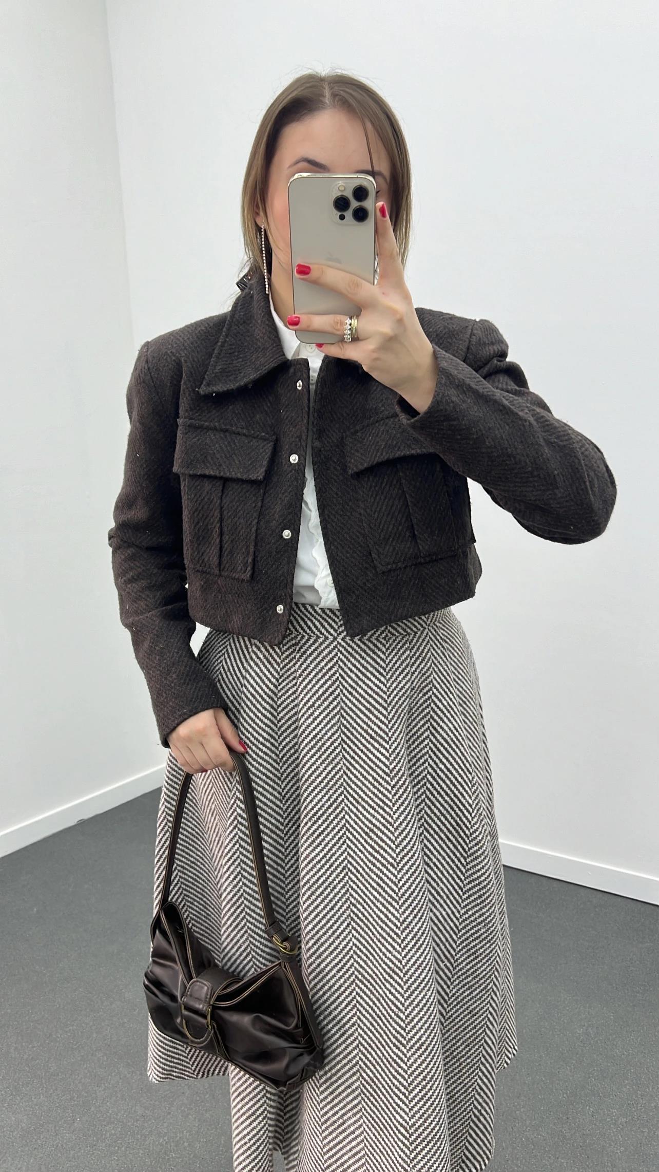 ZR Acı Kahve Çizgili Cep Detaylı Kaşe Ceket