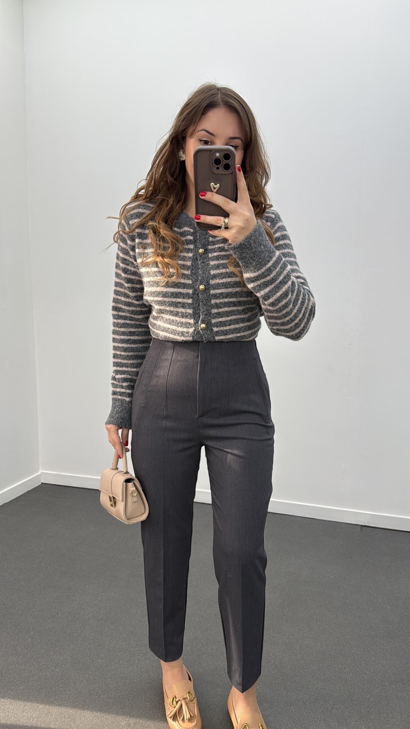 Zr Gri Renk Pensli Kumaş Pantolon