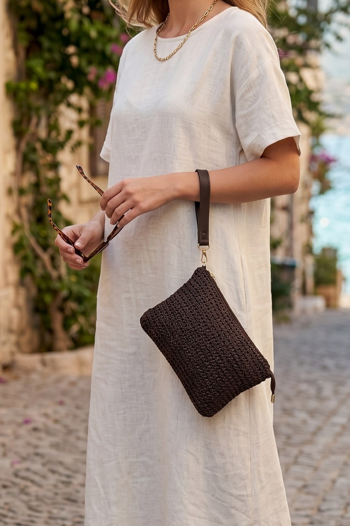 Vivazzaluxe Doğal Hasır Örme Orta Boy Kadın Yazlık Portföy Clutch Çanta Acı Kahve PORTFÖY & CLUTCH