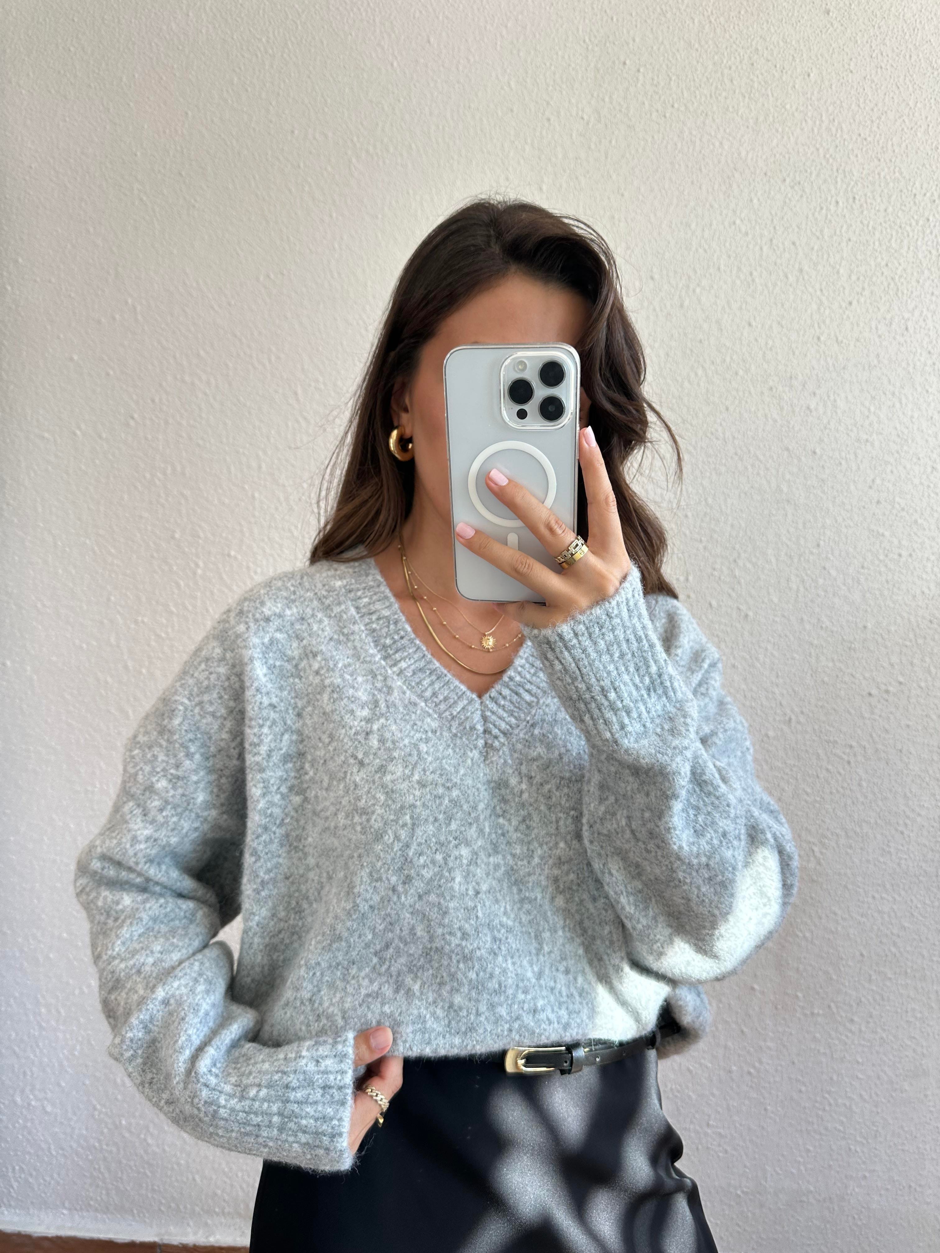 V Yaka Oversize Kazak - Gri