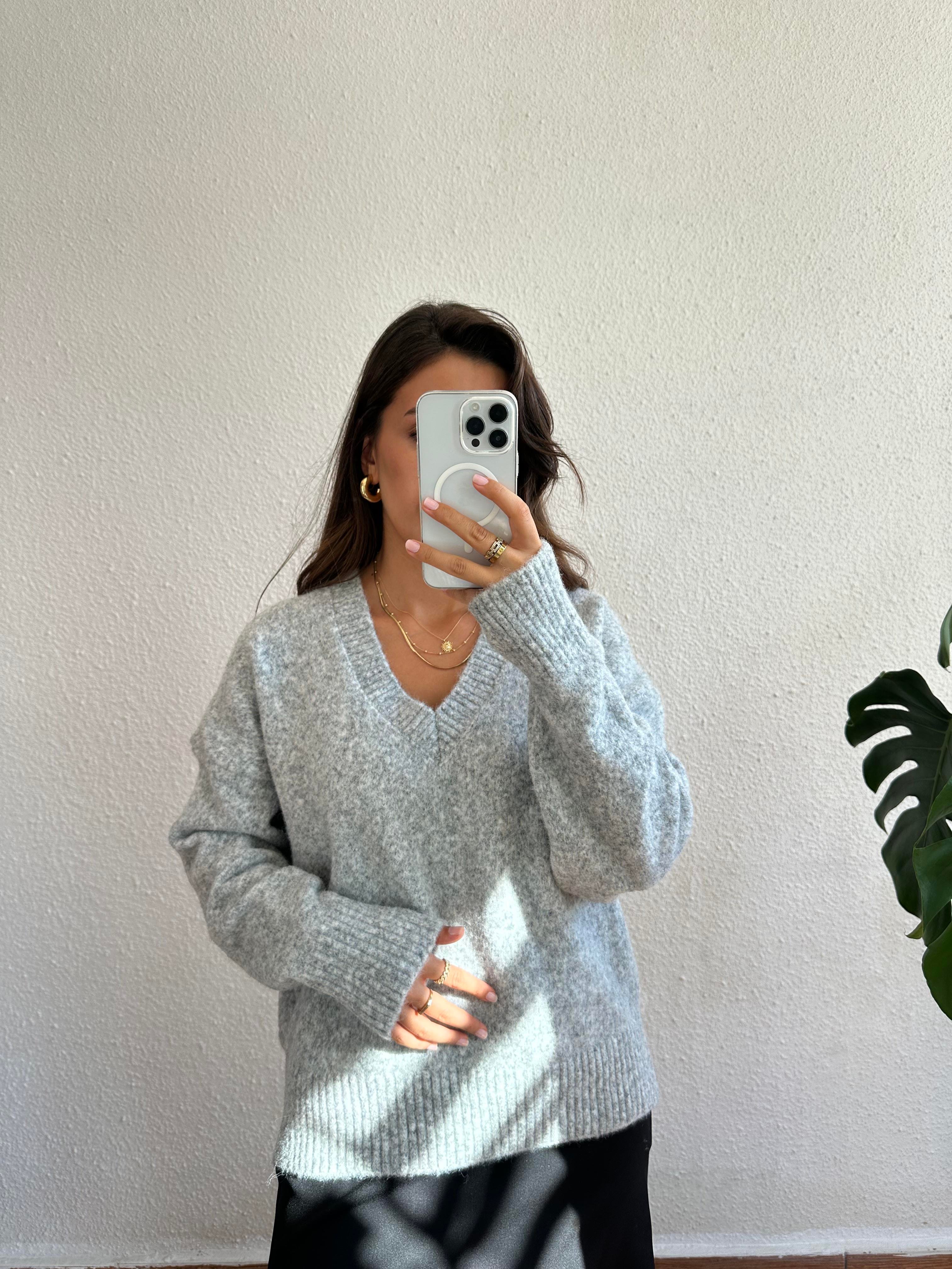 V Yaka Oversize Kazak - Gri