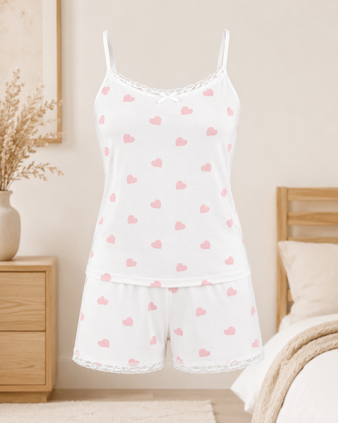 Pembe Rüya Kalp Desenli Askılı Milan Kumaş Kadın Pijama Takımı