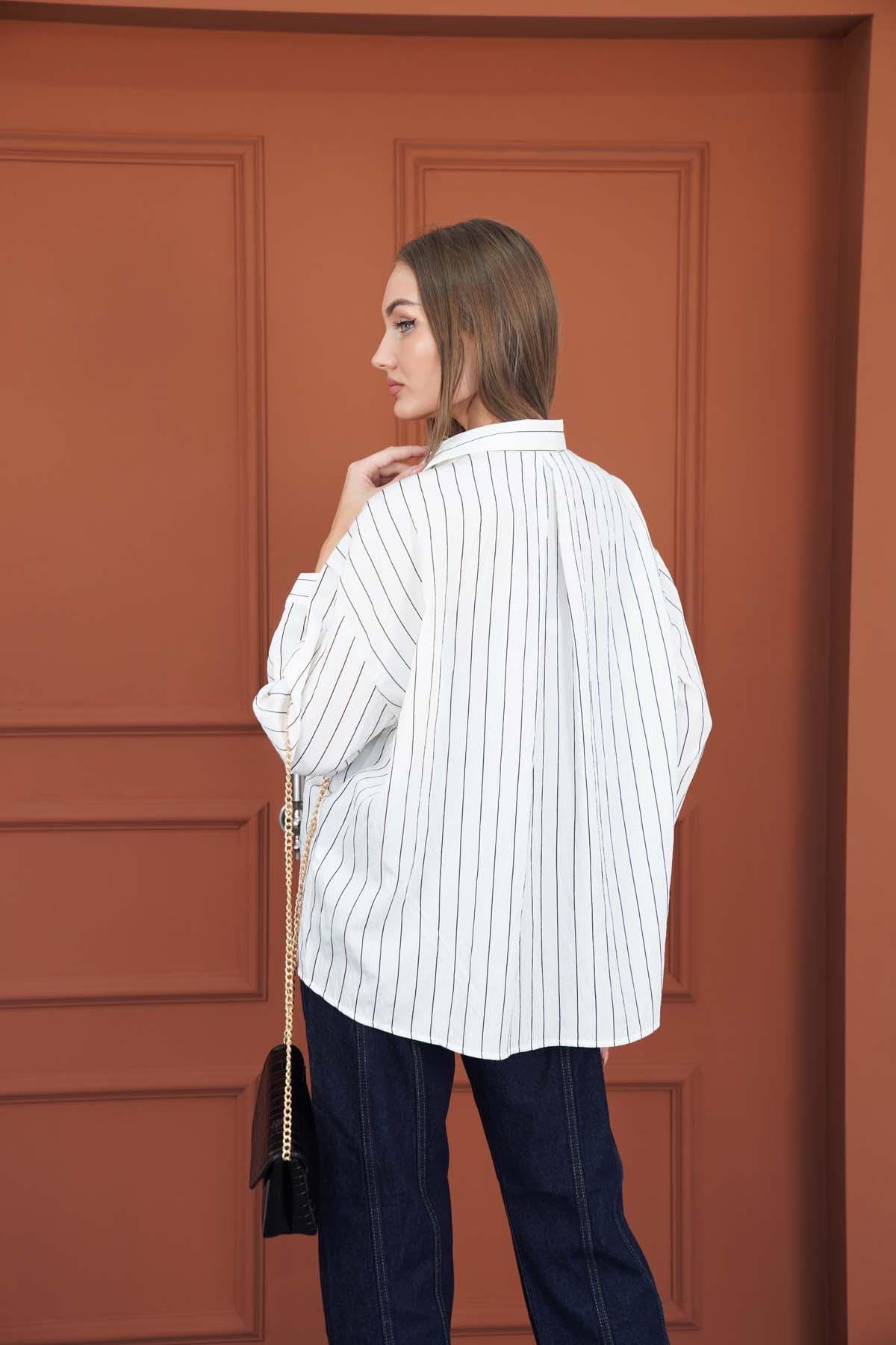 Çizgili Oversize Gömlek Beyaz