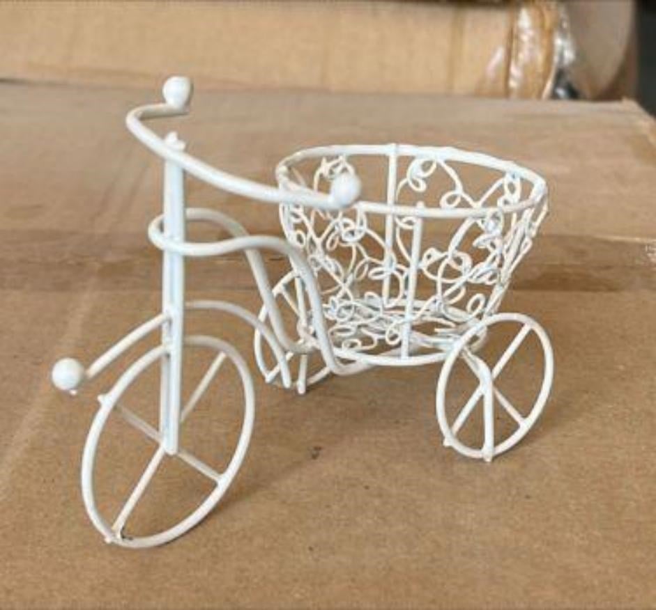 METAL BİSİKLET YUVARLAK SEPETLİ ÜÇ TEKER 1 ADET (PAKETTE 12 ADET)