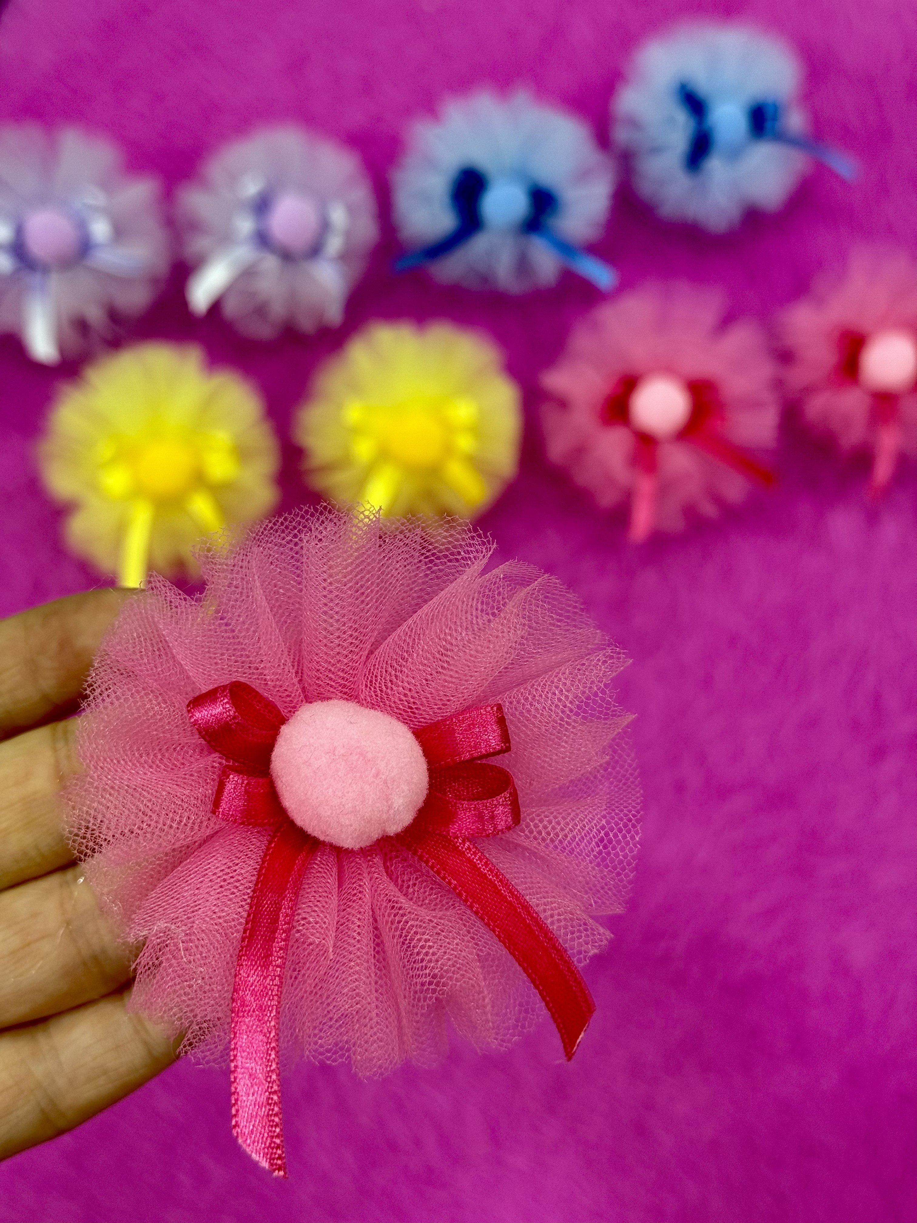 2'li Pembe Tül Detaylı Ponpon Fiyonklu Yan Toka