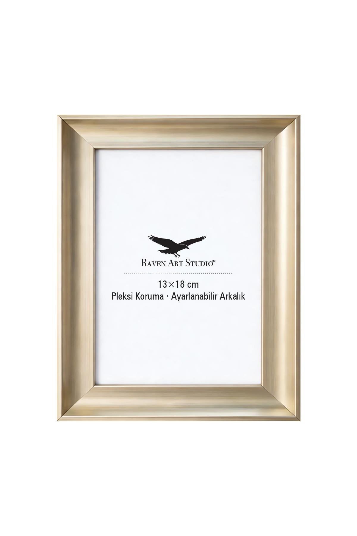 Pyramid 13x18cm Platin Resim Fotoğraf Belge Poster Evrak Çerçevesi Korumalı Kırılmaz Pleksi Cam