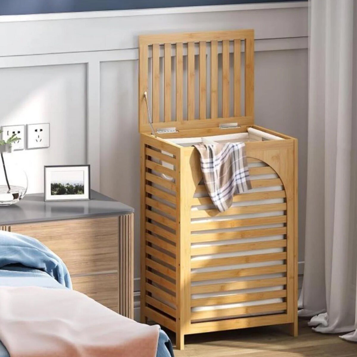 KALIN AHŞAP BAMBU KİRLİ ÇAMAŞIR SEPETİ KUMAŞ ÇANTALI SEPET=43X33X67CM (5293)