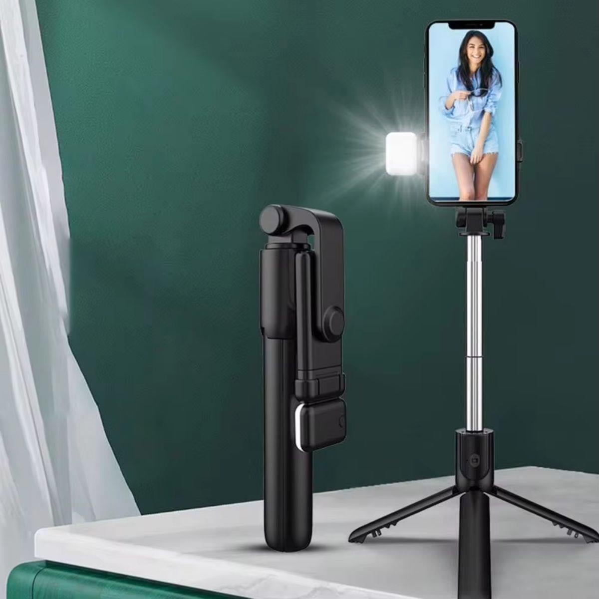 Kendiliğinden LED Işıklı Kumandalı Uzayabilen Selfie Çubuğu,Masa Üstü Tripod (5293)