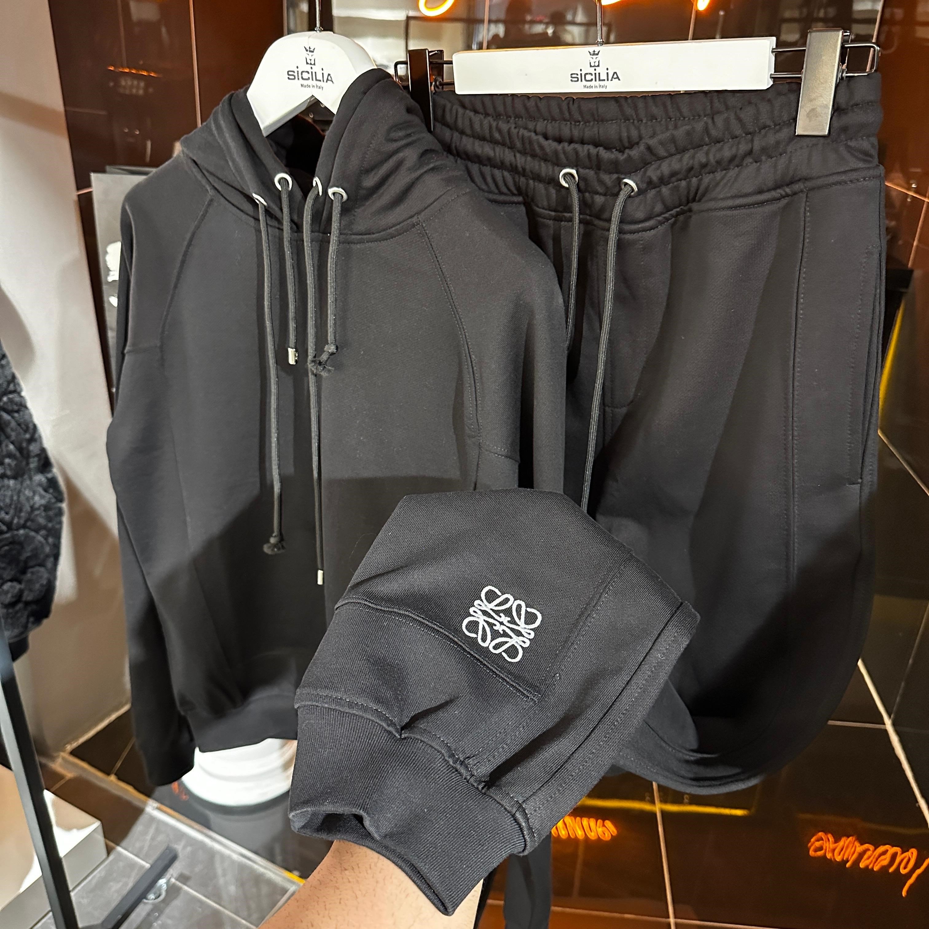 Loewe Eşofman Takımı