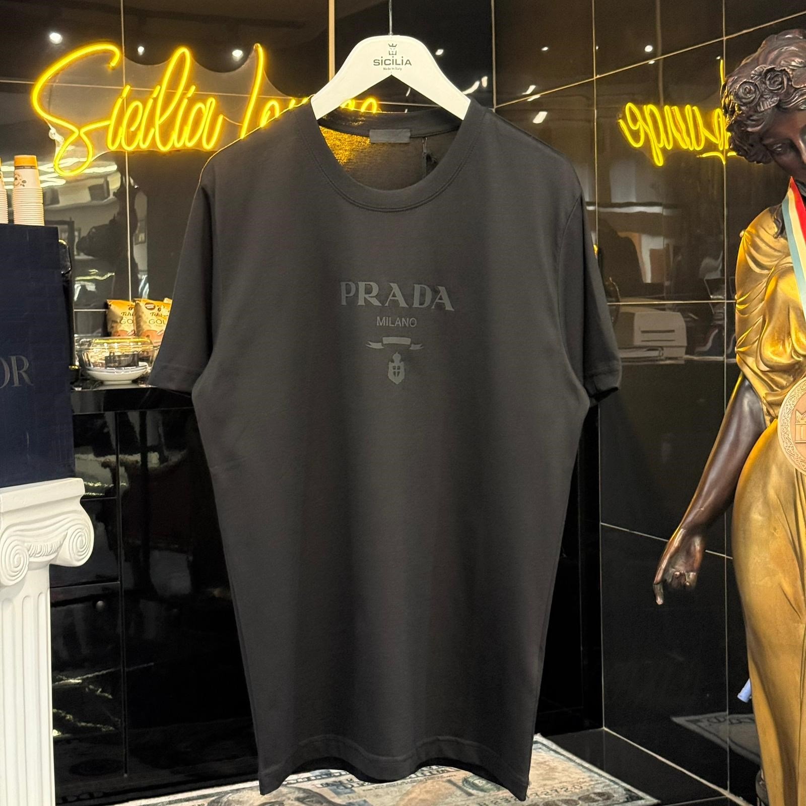 Prada Baskılı T-Shırt 