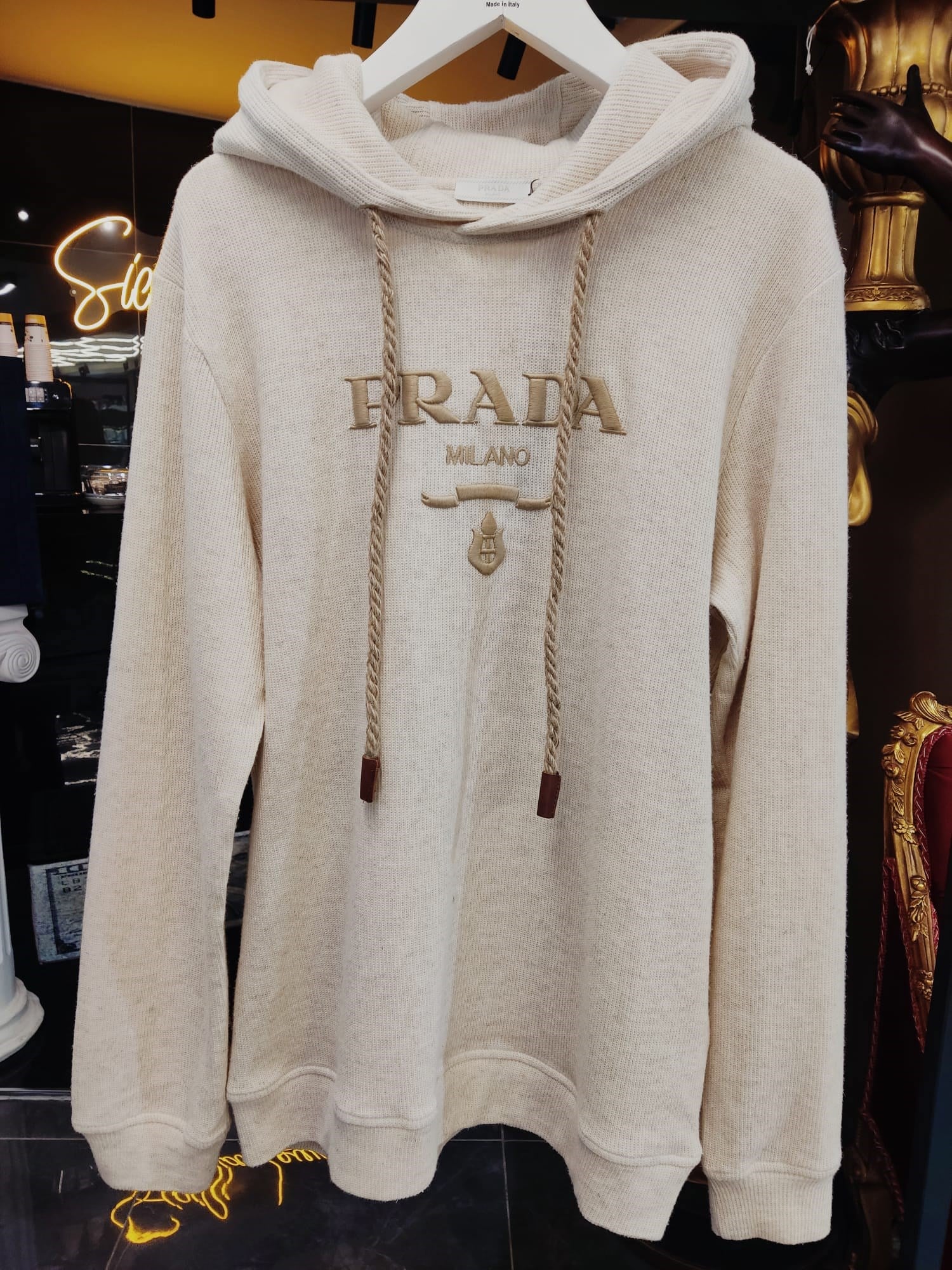 Prada Nakışlı Sweatshırt