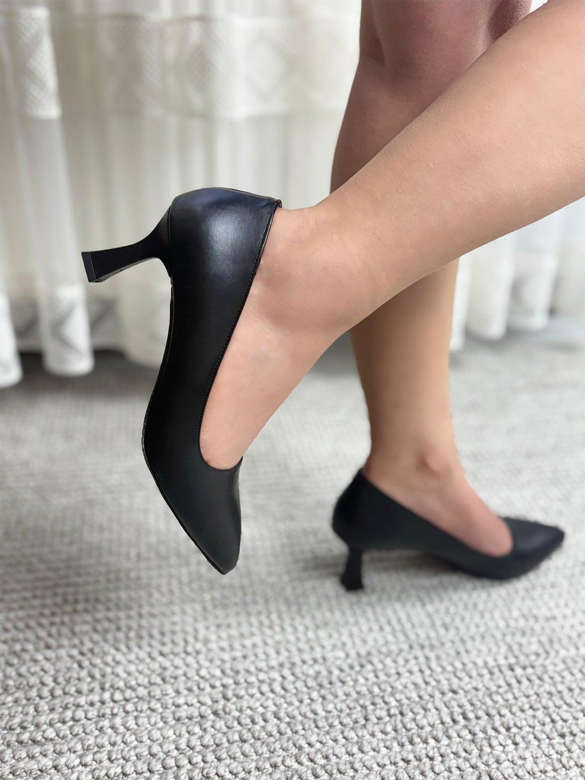 Kadın Flora Siyah Cilt 6 Cm İnce Topuklu Stiletto  