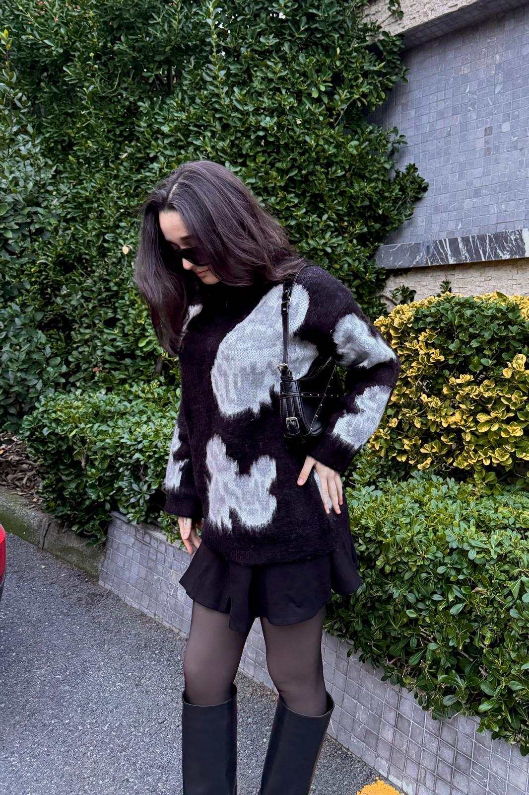 VERA Bisiklet Yaka Gri Siyah Beyaz Oversize Kazak