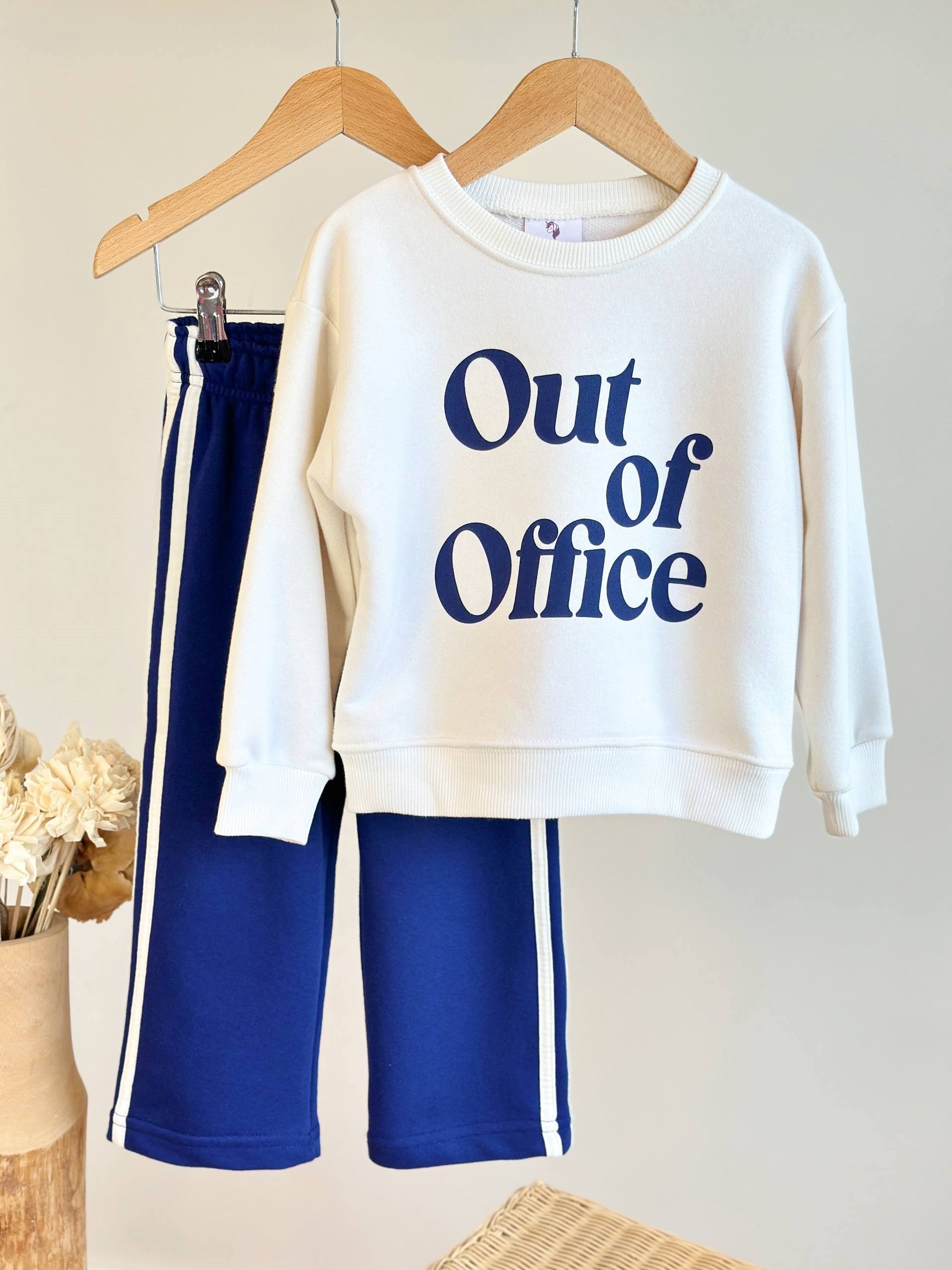 OUT OF OFFİCE
