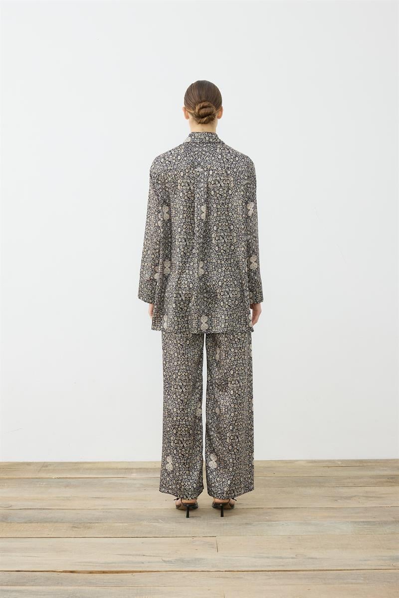 SPRING PATTERNED TWILL PANTS SET BLACK