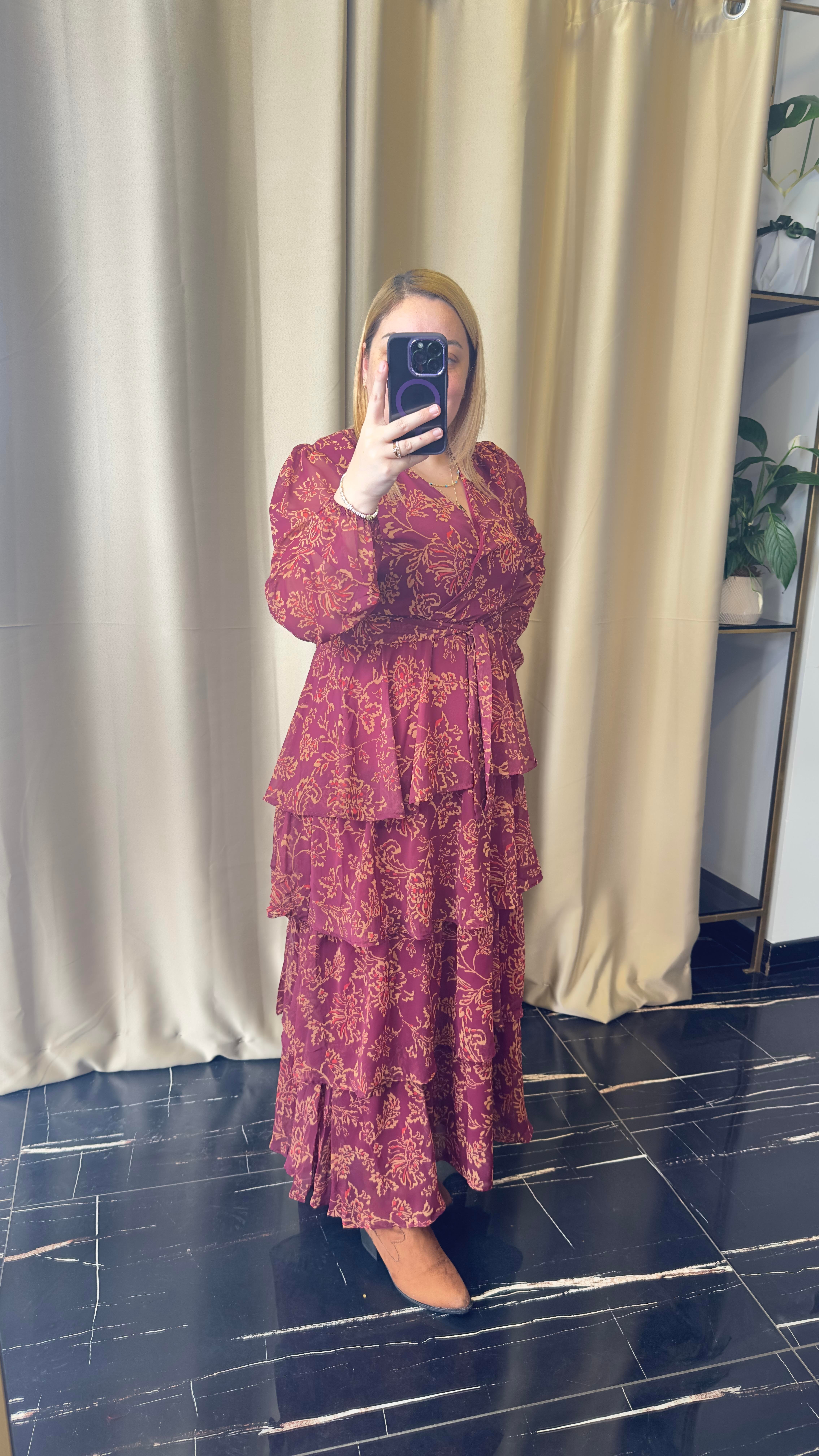 Bordo Eteği Katlı Maxi Elbise