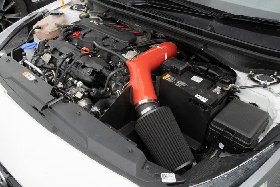 forge FMTIA11 (red) Hyundai i20N için Turbo inlet