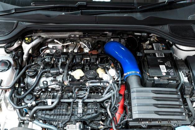 FORGE MOTORSPORT FMTIA6-BLUE Turbo Inlet Adaptor for the VW Golf Mk8 GTI, Audi A1, A3, TT & Cupra