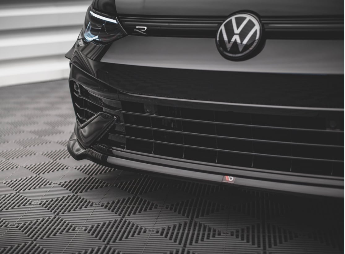 Maxton Ön Lip V.6 – Volkswagen Golf 8R Hatchback / Variant Mk8