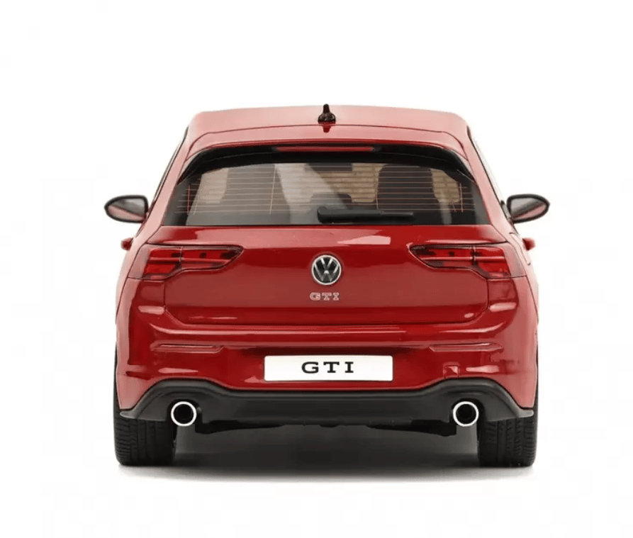 OttOmobile Volkswagen Golf VIII GTI 2021 – 1:18 Ölçekli Model, Kings Red Metallic (OT405)