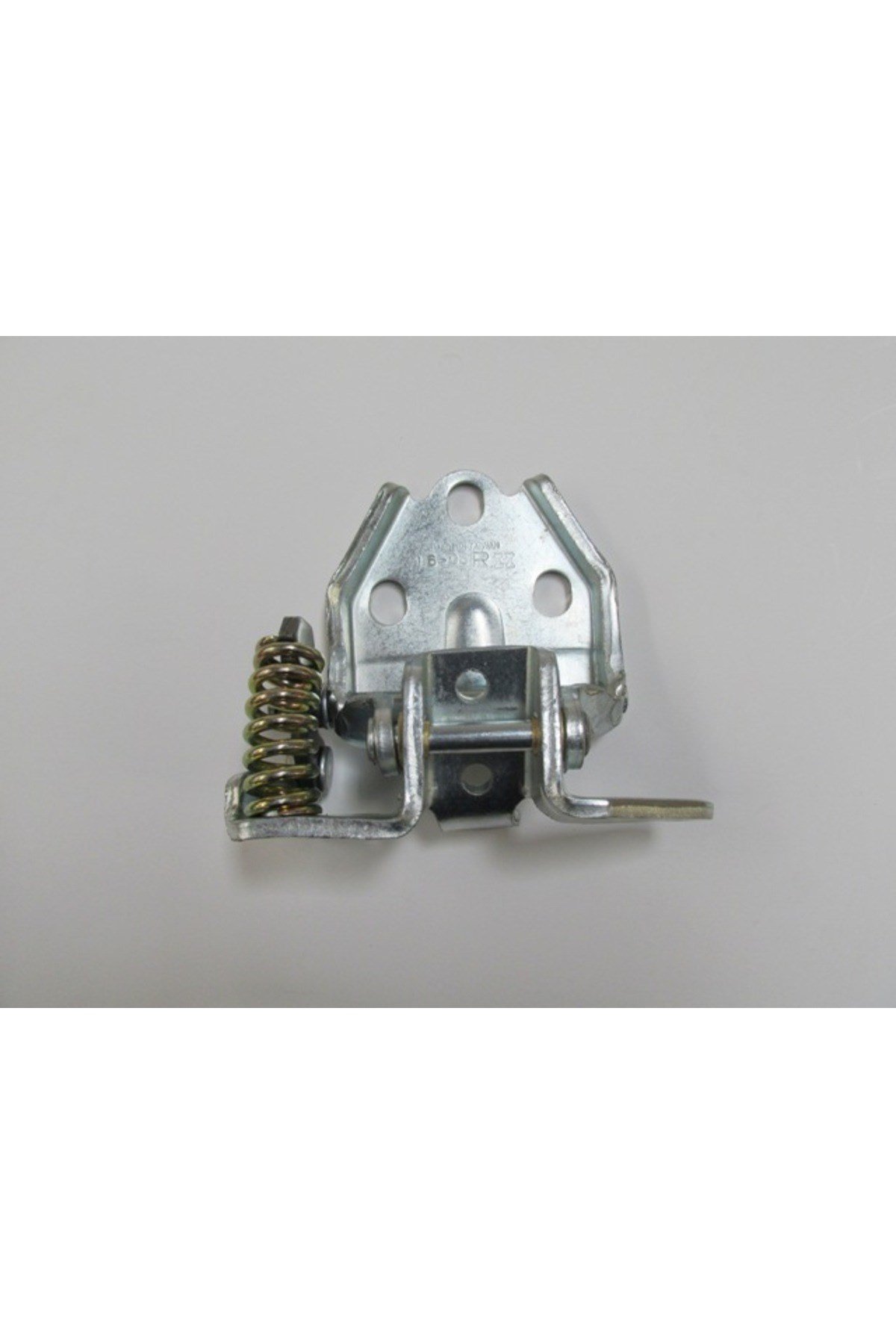 1998-2006 Mitsubishi Canter Fe515 Ön Kapı Alt Menteşesi Sağ Uyumlu Oem No:mc145726