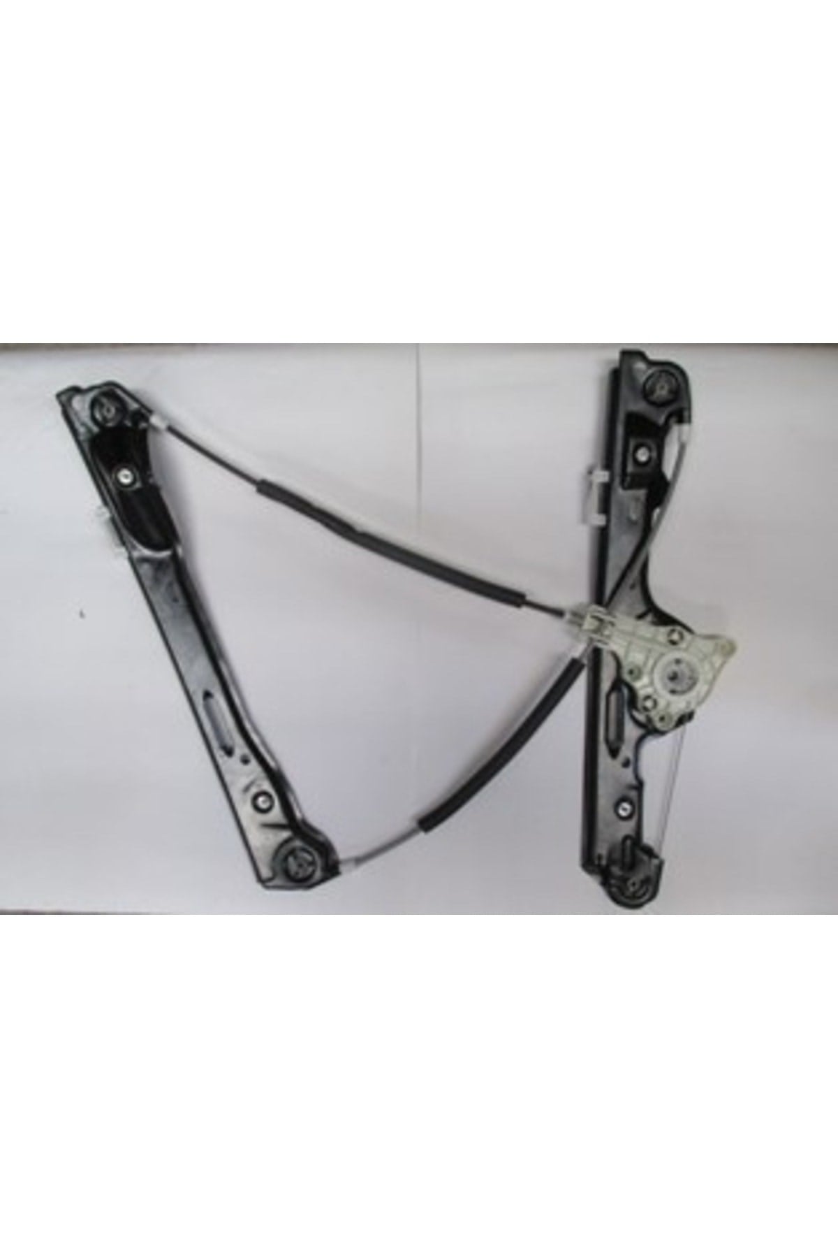 2004-2011 Bmw 1 Serı E87- Ön Cam Krikosu Sol Elektrikli-motorsuz (tw) (adet) (oem No:51337138465)