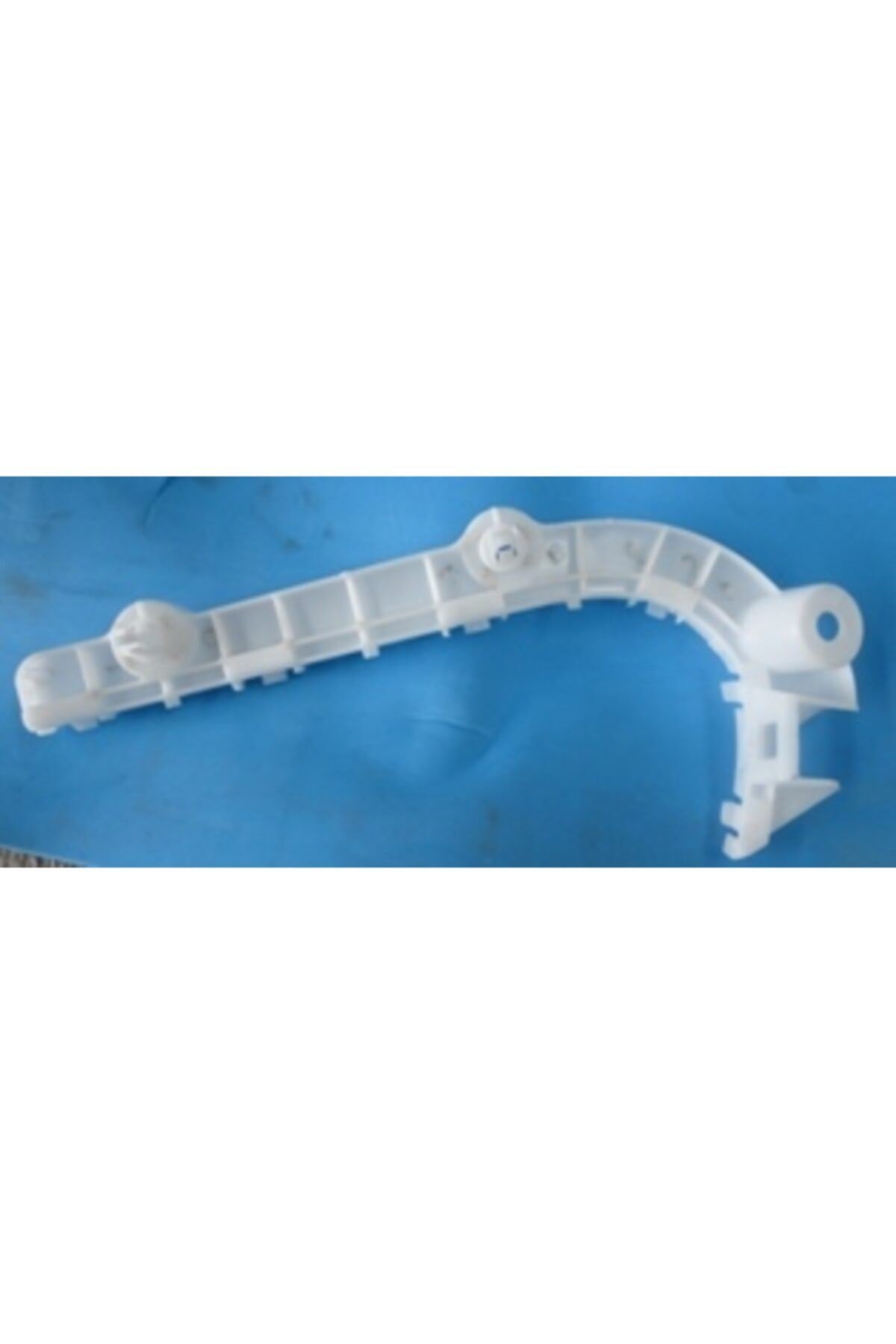 2008-2009 Mitsubishi Outlander Ön Tampon Bağlantı Braketi Sağ (plastik) (tw) (adet) (oem No:6400a588