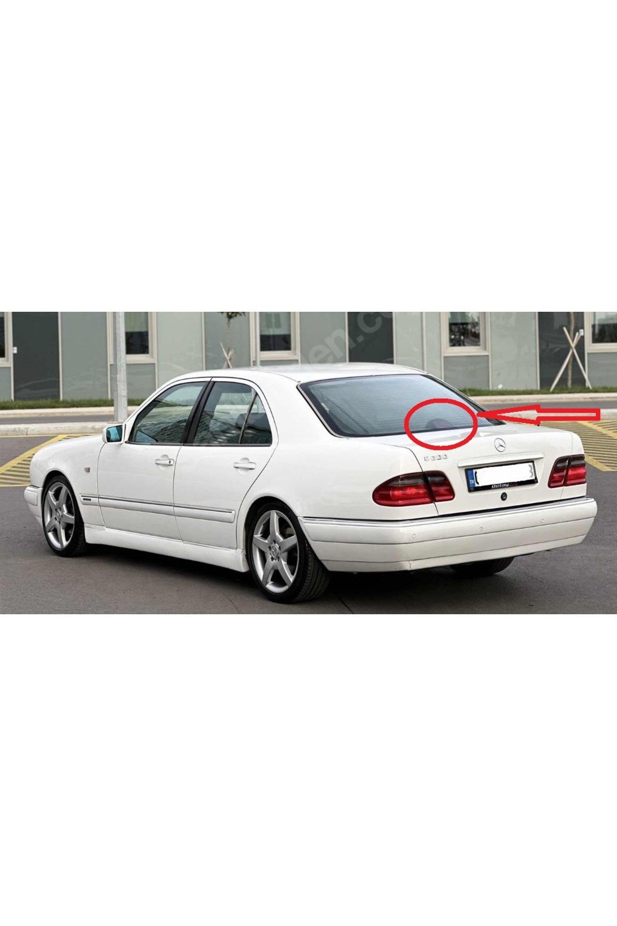 2151-1520 MERCEDES E CLASS- W210- 00/02; ARKA FREN LAMBA ÇERÇEVE KAPAĞI (FAM)