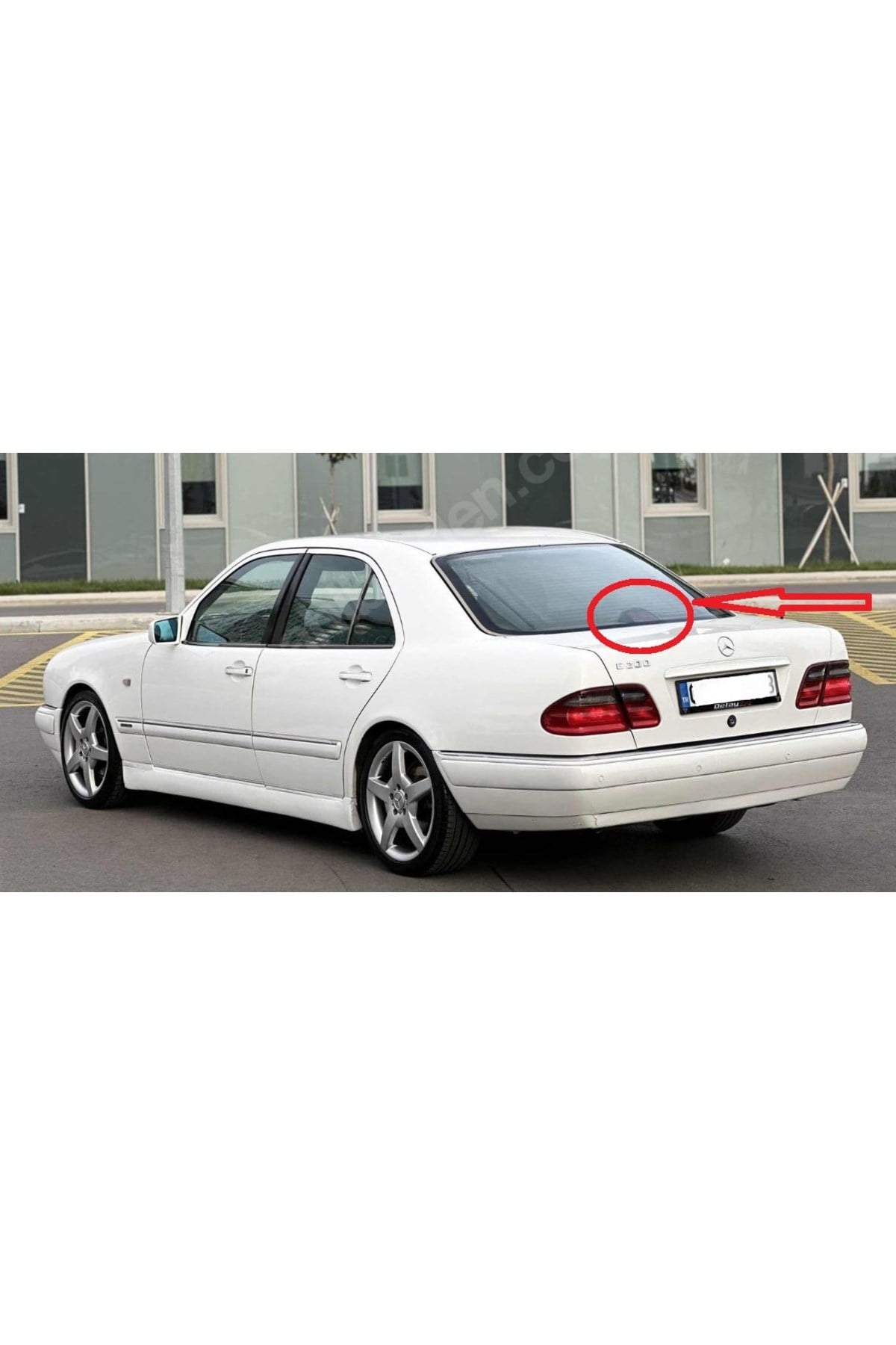 2151-1520 MERCEDES E CLASS- W210- 00/02; ARKA FREN LAMBA ÇERÇEVE KAPAĞI (FAM)
