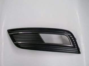 Audi A4 13/15 Sis Lamba Kapağı Sol Sis Delikli (Nikelaj Çıtalı)