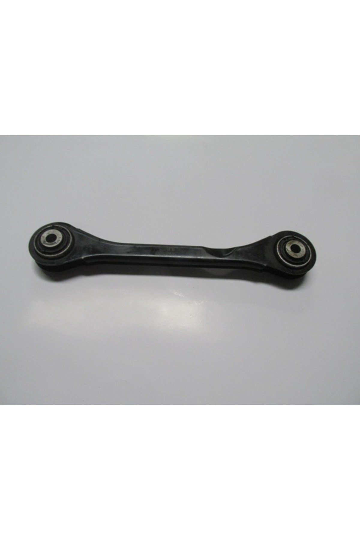 Audı Q5- 10/12 Arka Denge Kolu Sağ/sol Aynı (ADET) Burçlu (SALINCAK)(SH) 8k0501529l