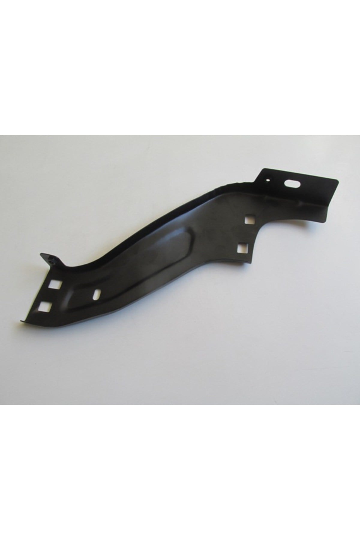 BERLINGO- 08/18; ÖN PANEL YAN PARÇA SAĞ (ÜST BAĞLANTI BRAKETİ) (EAGLE BODY)