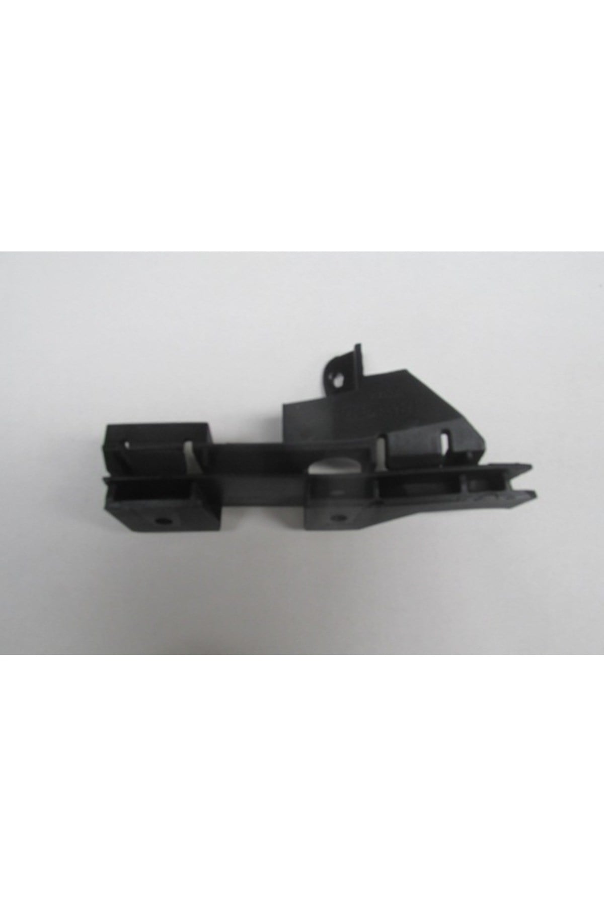 BMW 3 SERI- E46- SD- 98/01; ÖN TAMPON İÇ BRAKETİ SAĞ PLASTİK (TYG)