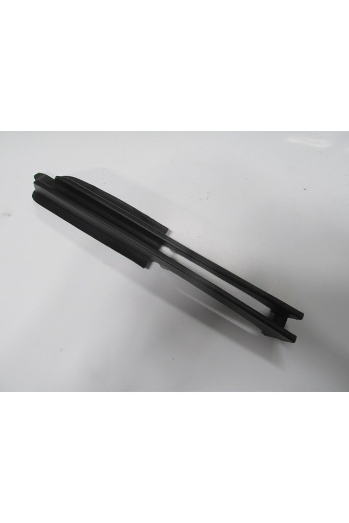 BMW 3 Seri- E46- SD- 98/01; Sis Lamba Kapağı Sol Siyah (TW) 51118209925