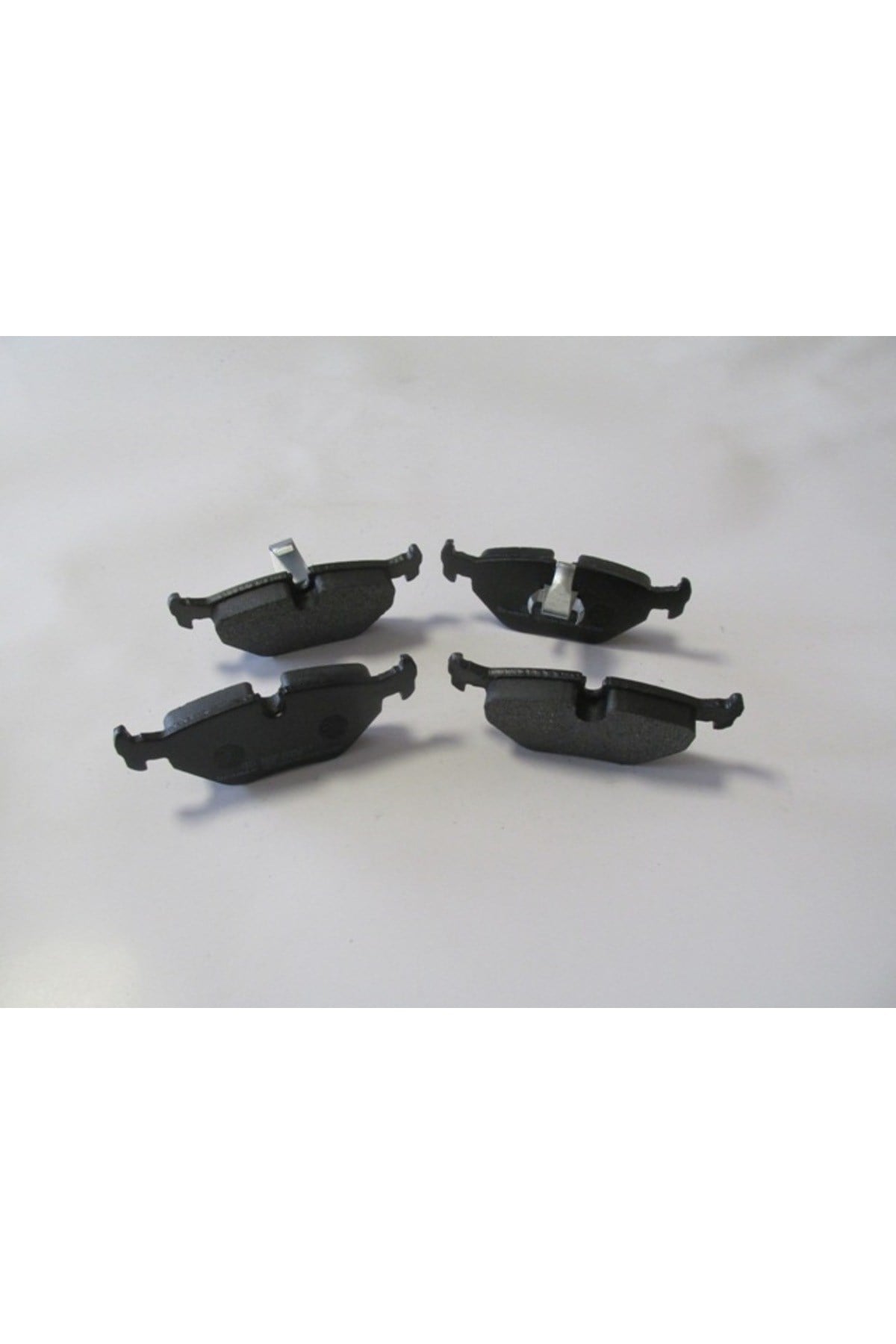 BMW 5 Seri- E39- 01/03; Arka Fren Balatası (Kablosuz)(Disk) 34211163395