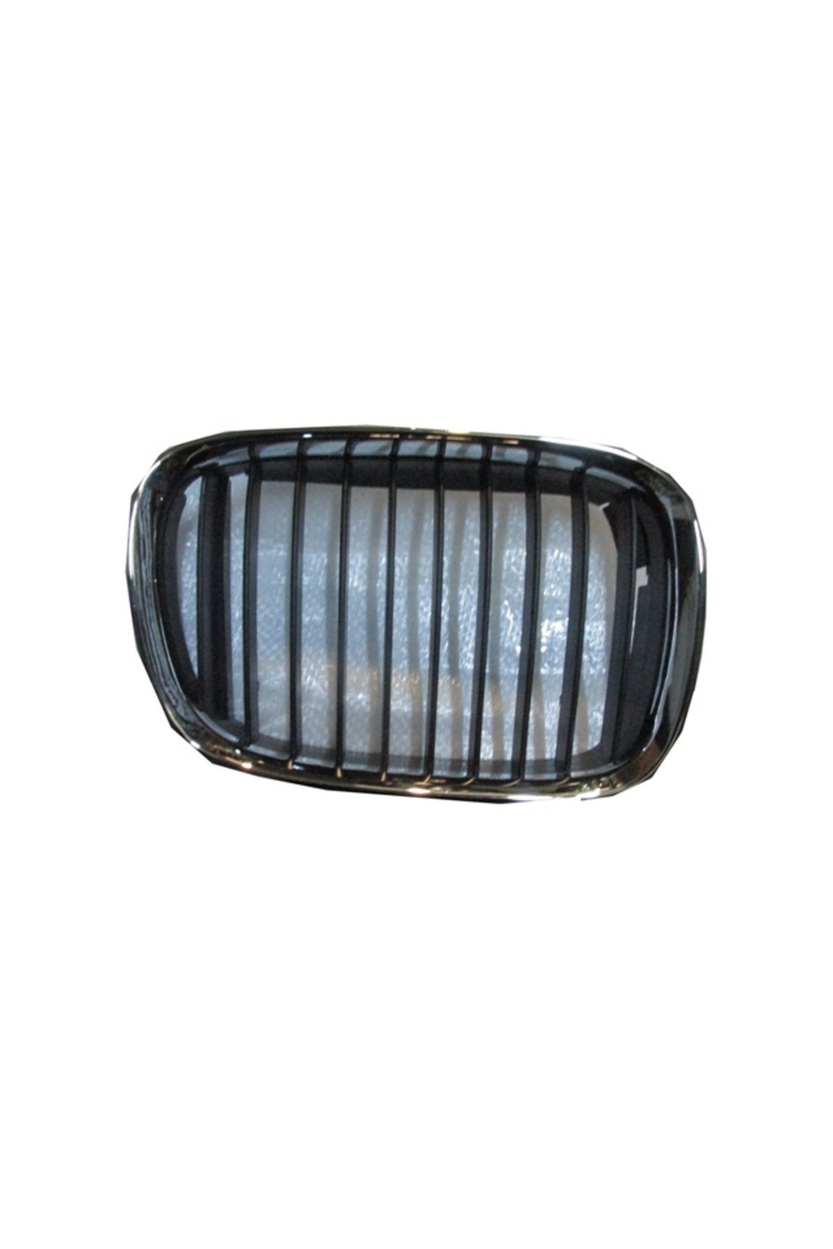 BMW 5 Seri- E39- 96/00; Ön Panjur Sağ Nikelajlı/Siyah (TYG) 51138159316