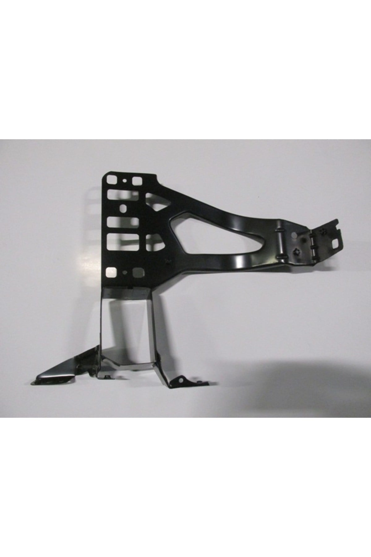 BMW 5 Seri- E60- 04/10; Ön Panel Yan Parça Sol (TYG) 51647033731