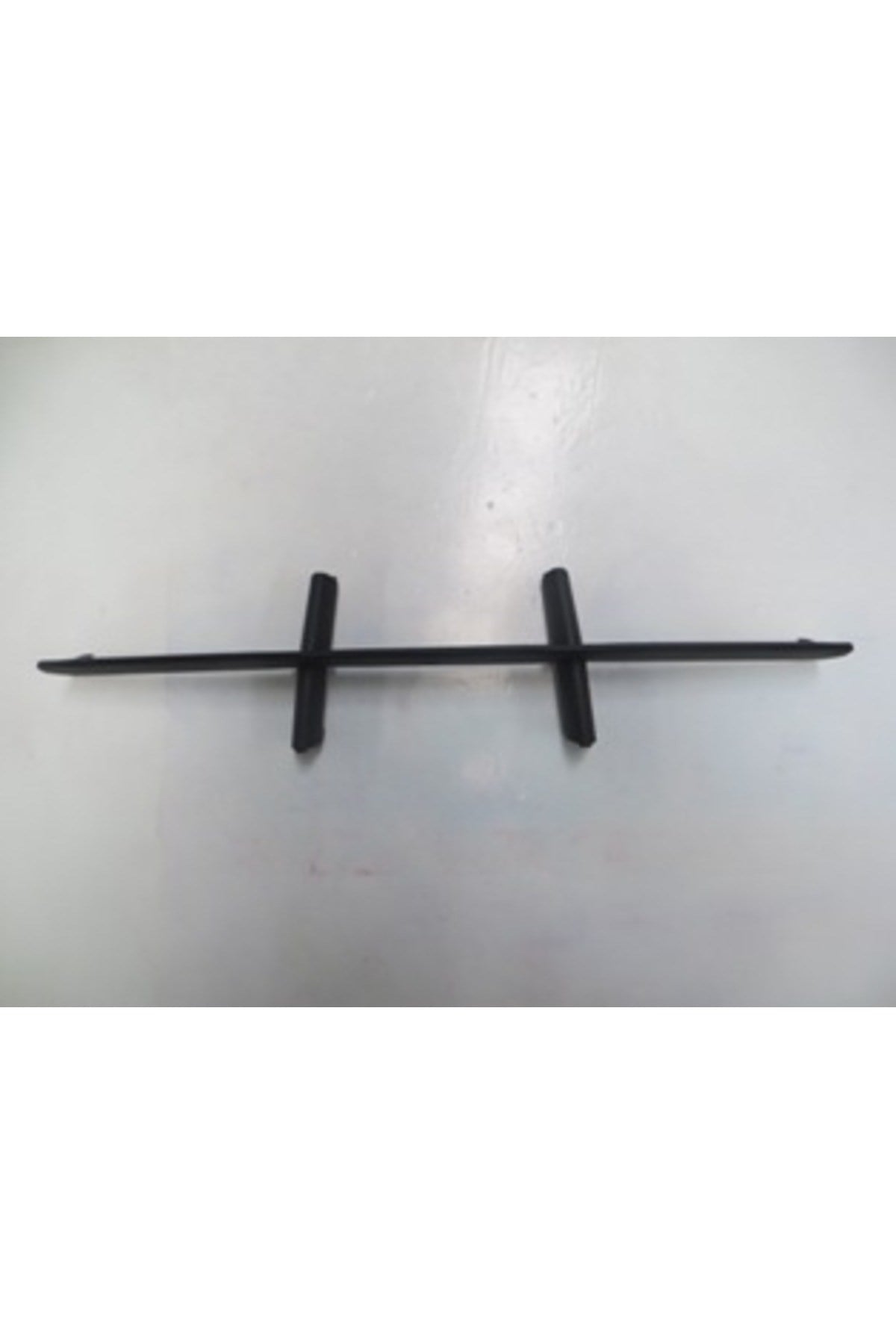 Bmw 5 Serı E60 Ön Tampon Panjuru Tw Adet Oem No: 51117033702 TST8602 2004 2007