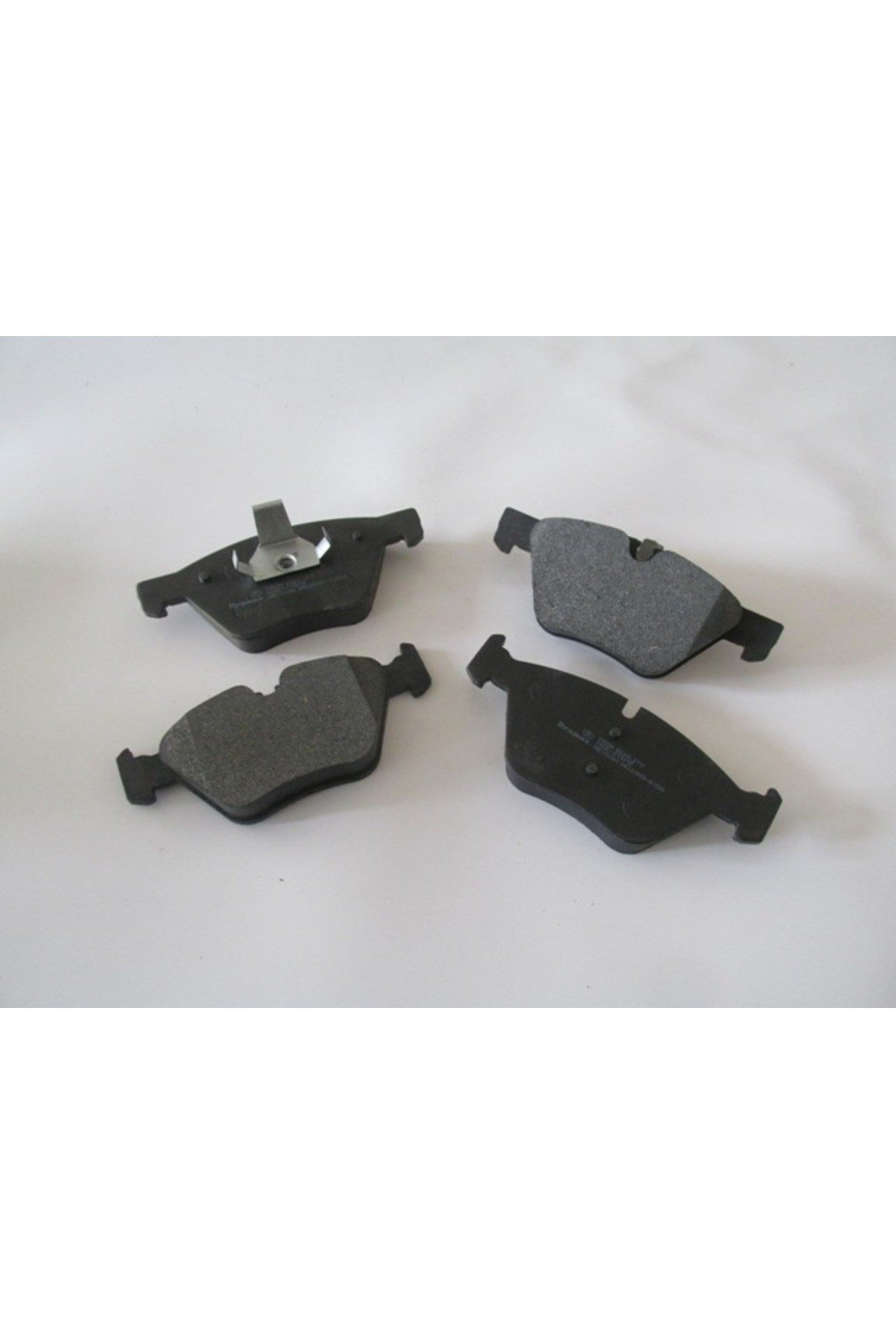 BMW X1- E84- 09/15; Ön Fren Balatası (Kablosuz)Disk(155.2x63.50x19,50/154.7x63.50x19,50) 34116769100