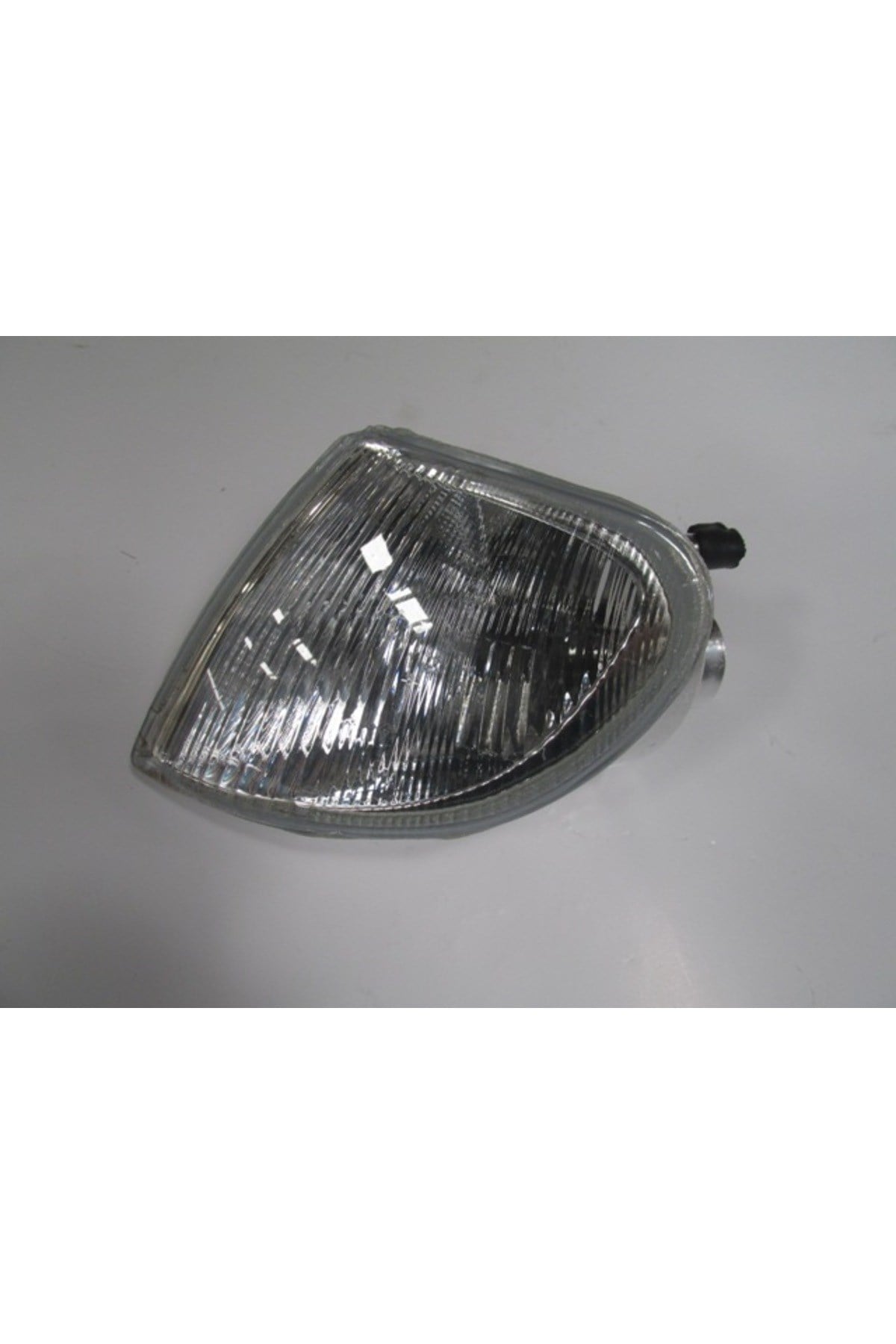 Cıtroen Berlıngo- 96-03 Ön Sinyal Sağ Beyaz Mars Oem No 6303 80 Uyumlu 1651-1101